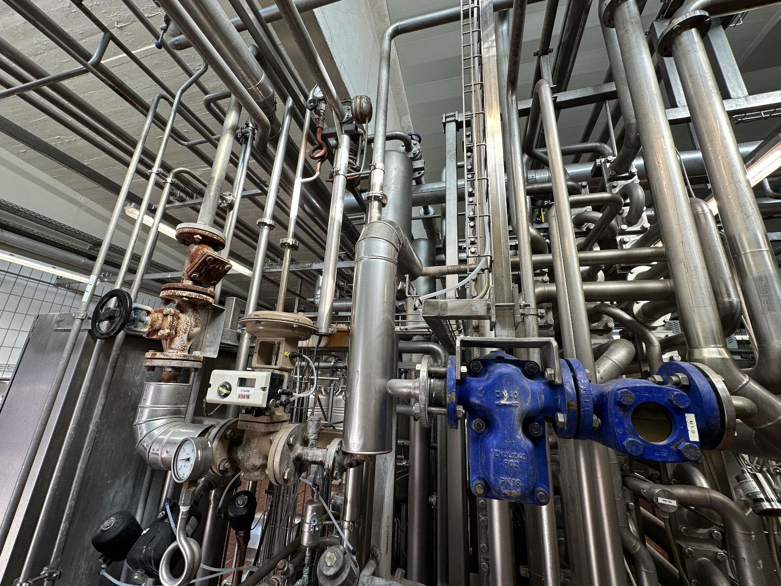 LC533 Sala preparazione latte UHT GEA Finnah 13000 l/h  in vendita - foto 11