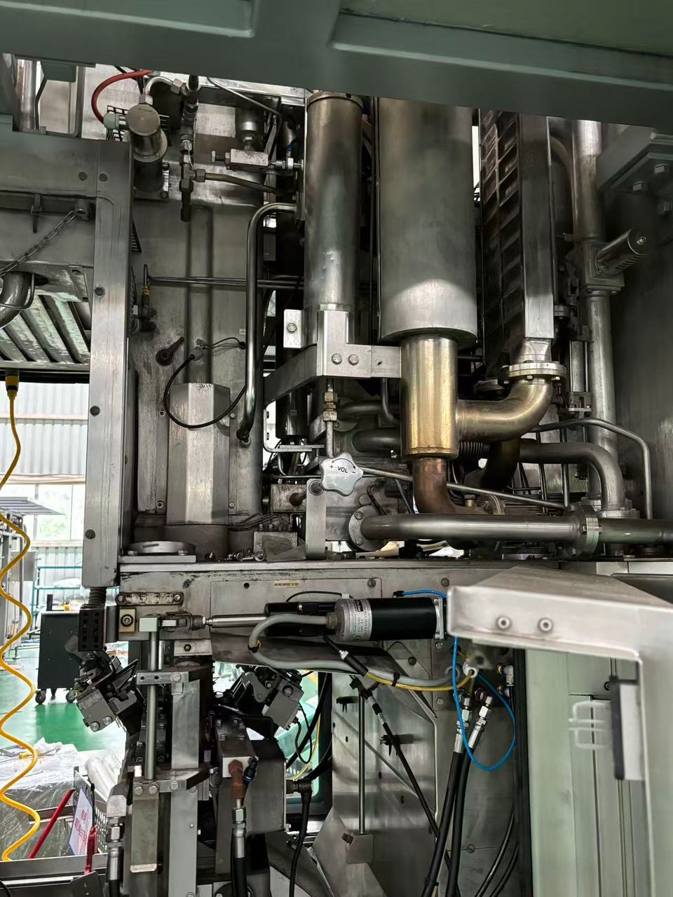 LC589 Linea imbott. usata 330 ml Prisma Tetra Pak  in vendita - foto 2