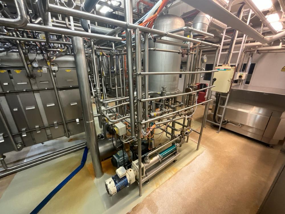 AT102 Sterilizzatore Tetra Pak usato UHT 5000 LPH in vendita - foto 1