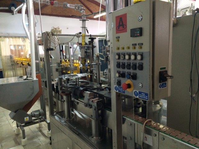 M306 Monoblocco di riempimento usato Altec – 3000 bph  in vendita - foto 1