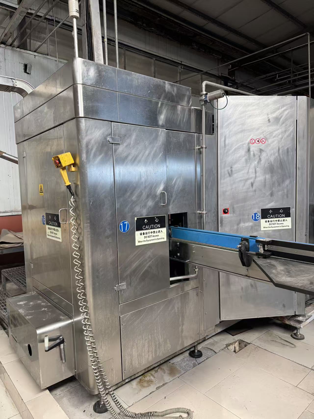 LC644 Linea di riempimento lattine SIG x CSD 30000 BPH in vendita - foto 6