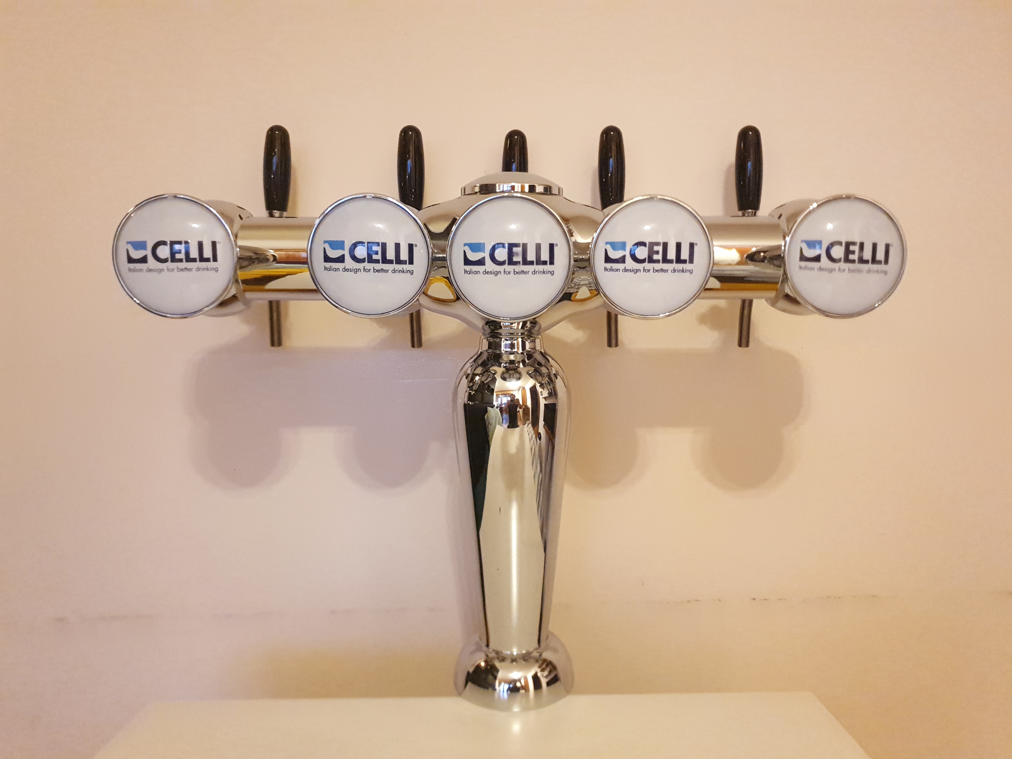Colonna spillatrice Celli per birra 5 vie con rubinetti in vendita - foto 7
