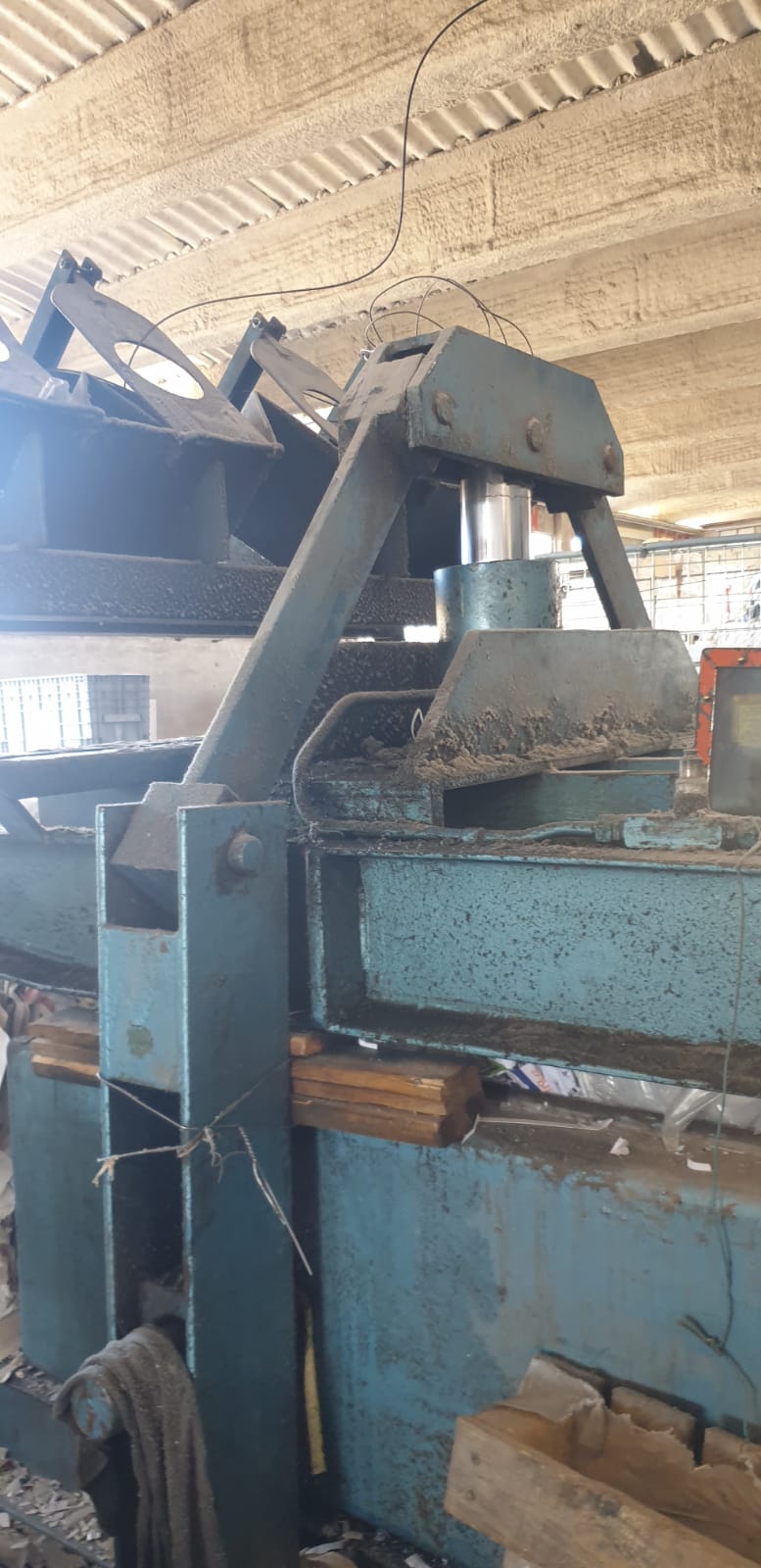 pressa italcos logic 25 in vendita - foto 2