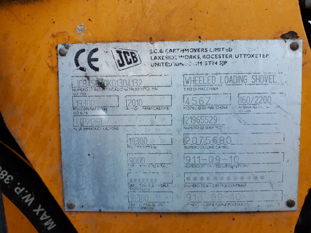 Pala gommata JCB 456, anno 2010, 16.000 ore  in vendita - foto 9