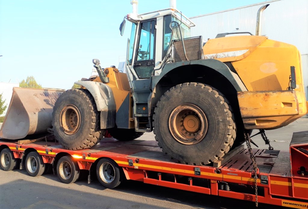Pala gommata Liebherr L 544, anno 2001 in vendita - foto 8