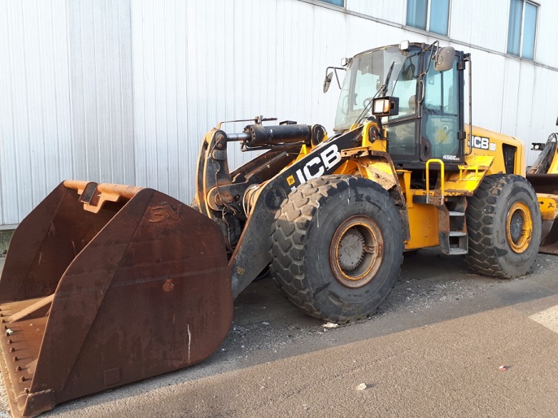 Pala gommata JCB 456, anno 2010, 16.000 ore  in vendita - foto 7