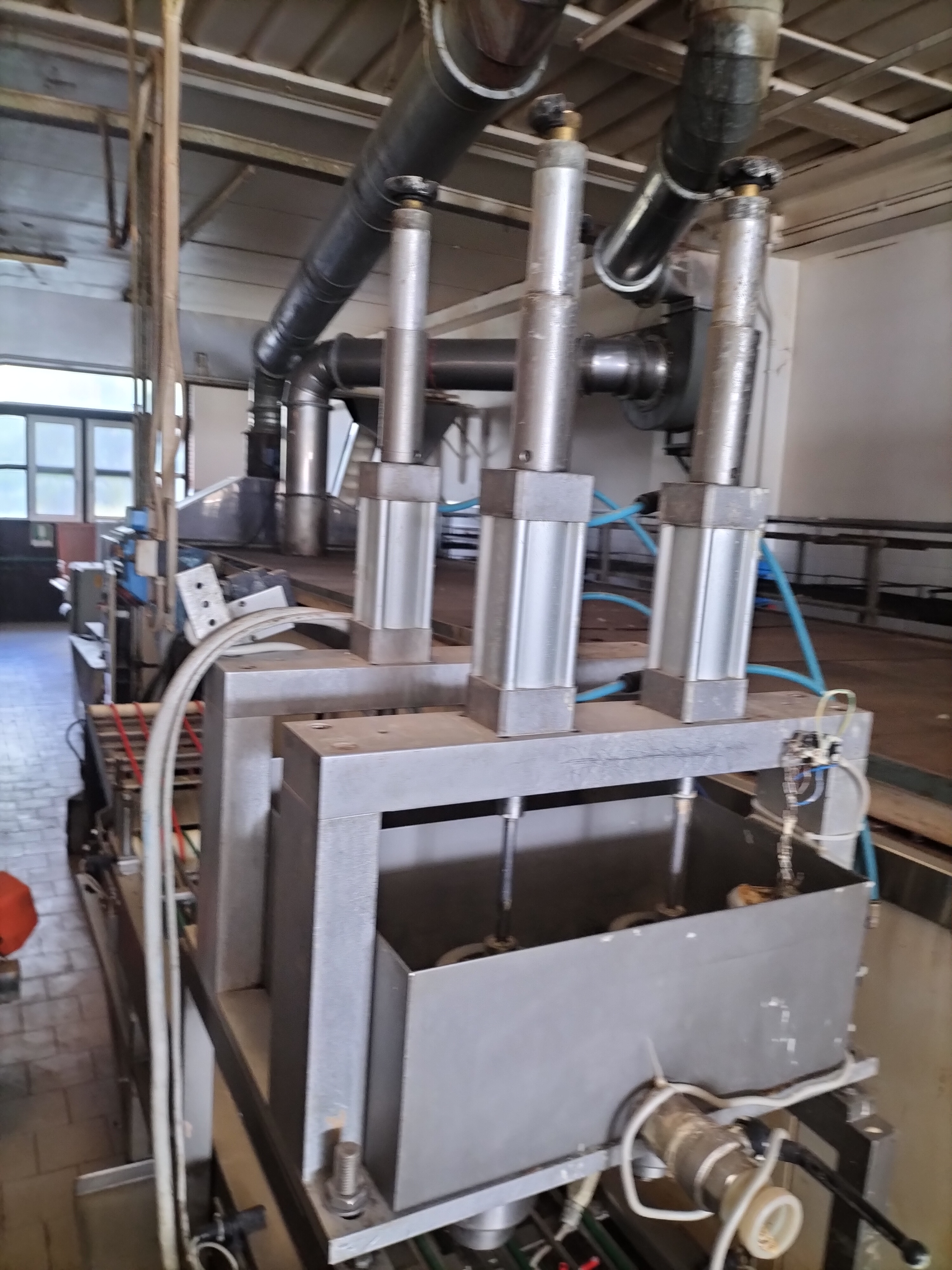 Colatrice automatica per impasto bi-colore in vendita - foto 6