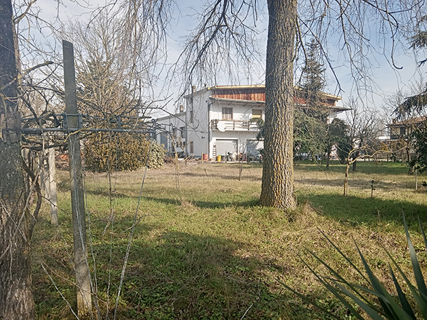 Capannone 860 m2 con sala mostra, uffici, appartamento  in vendita - foto 5