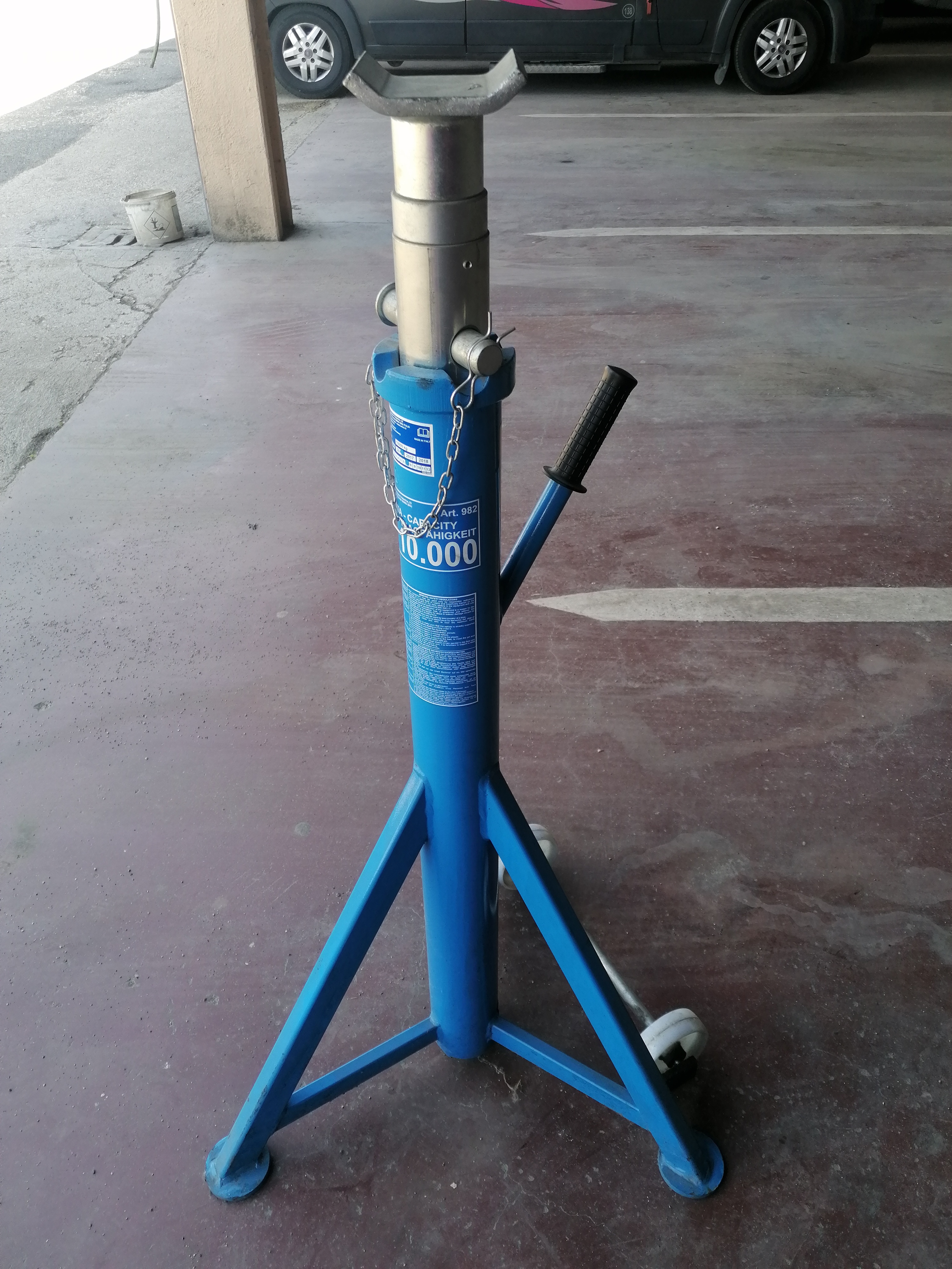 Attrezzatura officina in vendita