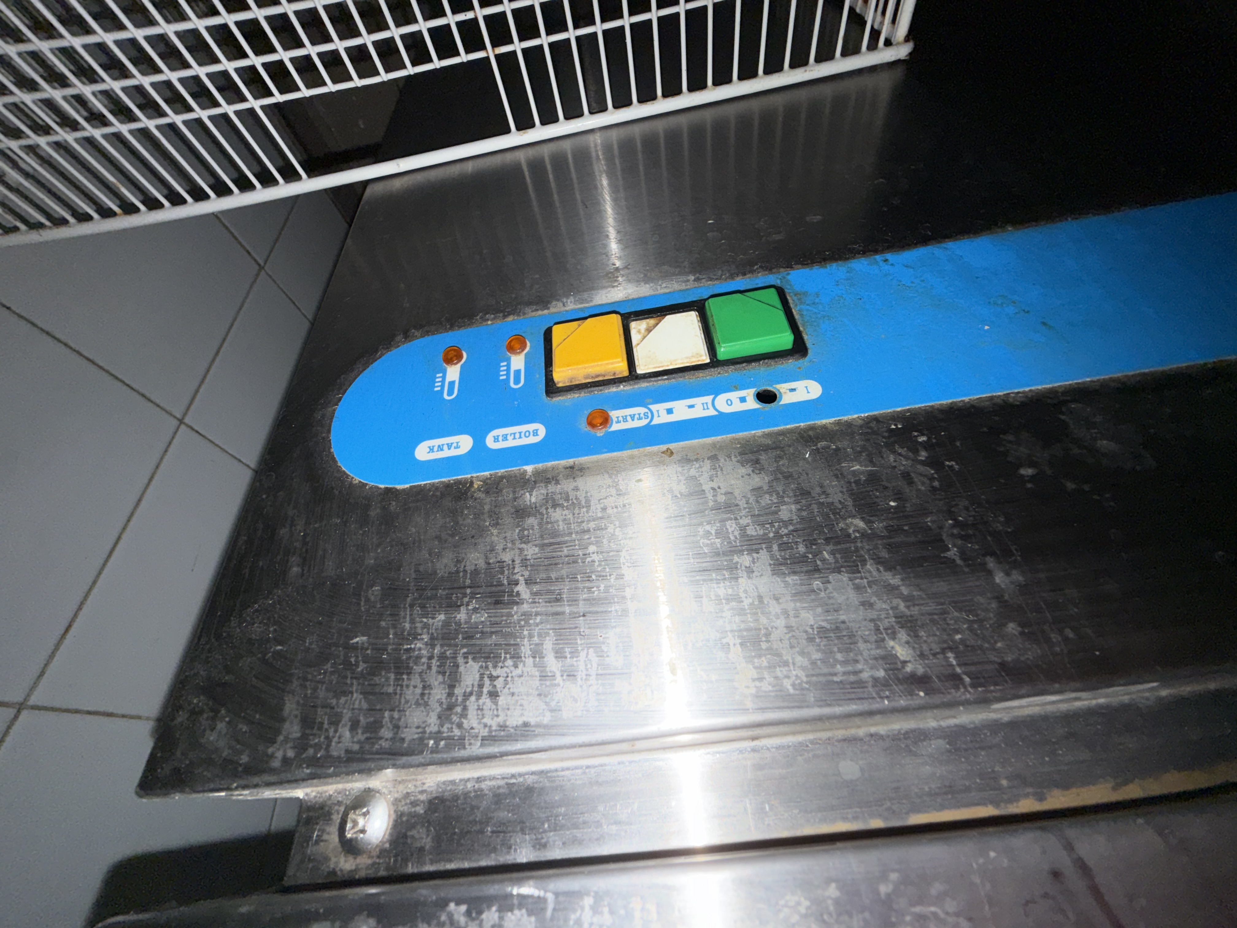 lavastoviglie a cappotta usata in vendita - foto 4