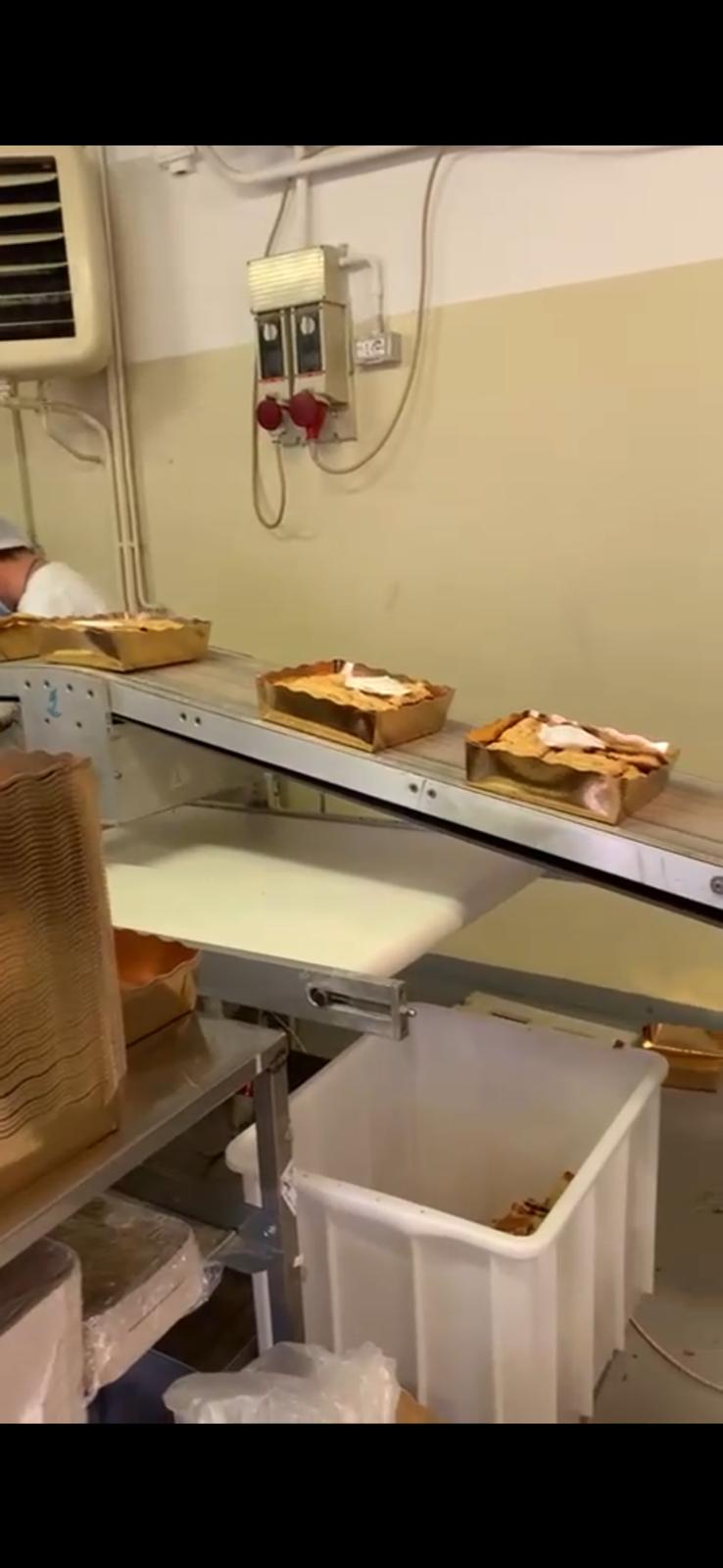 Linea per produzione chiacchiere (bugie) di Carnevale in vendita - foto 15