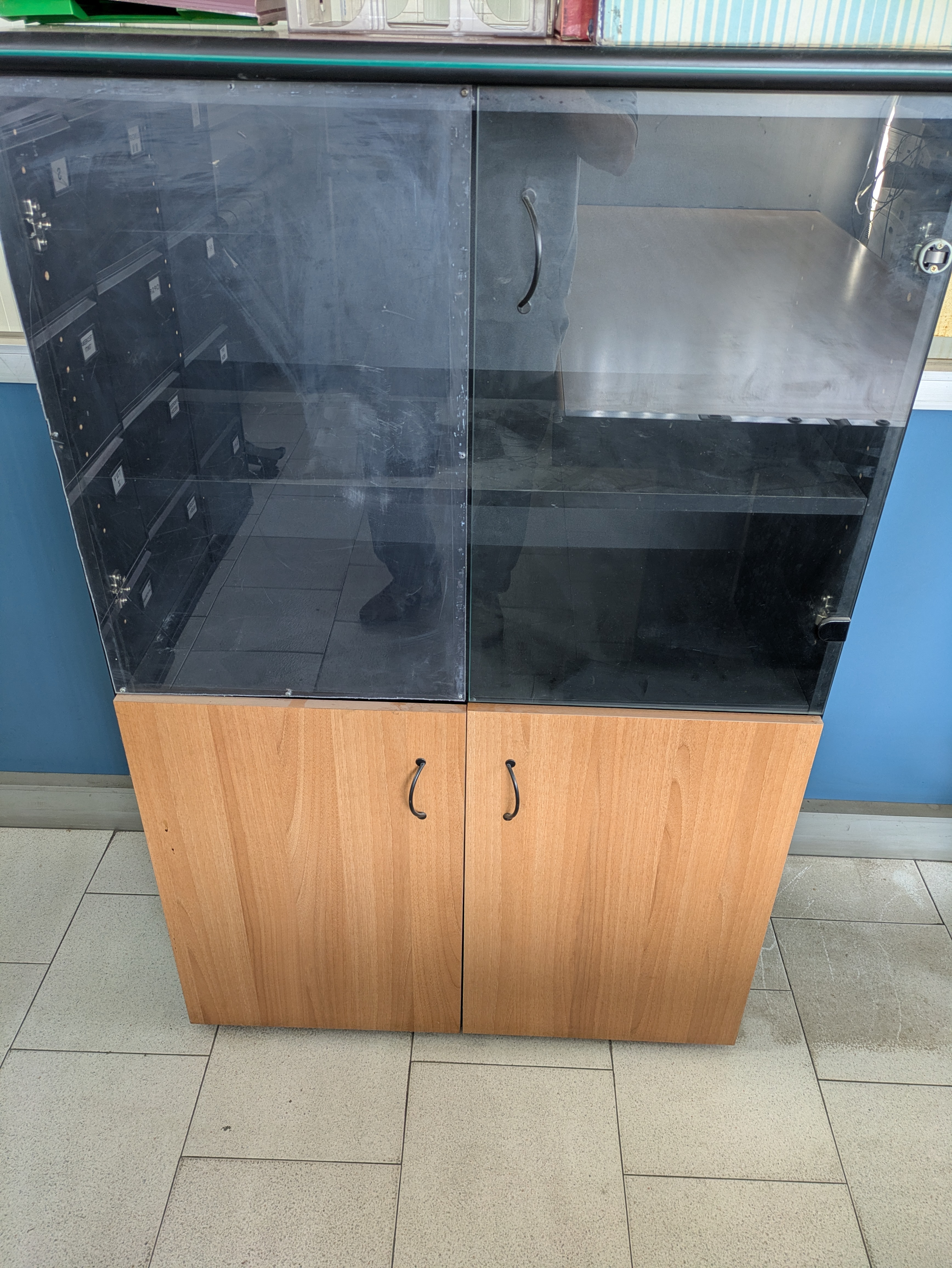 Mobili da ufficio in ferro/ legno - 2/3 uffici in vendita - foto 3