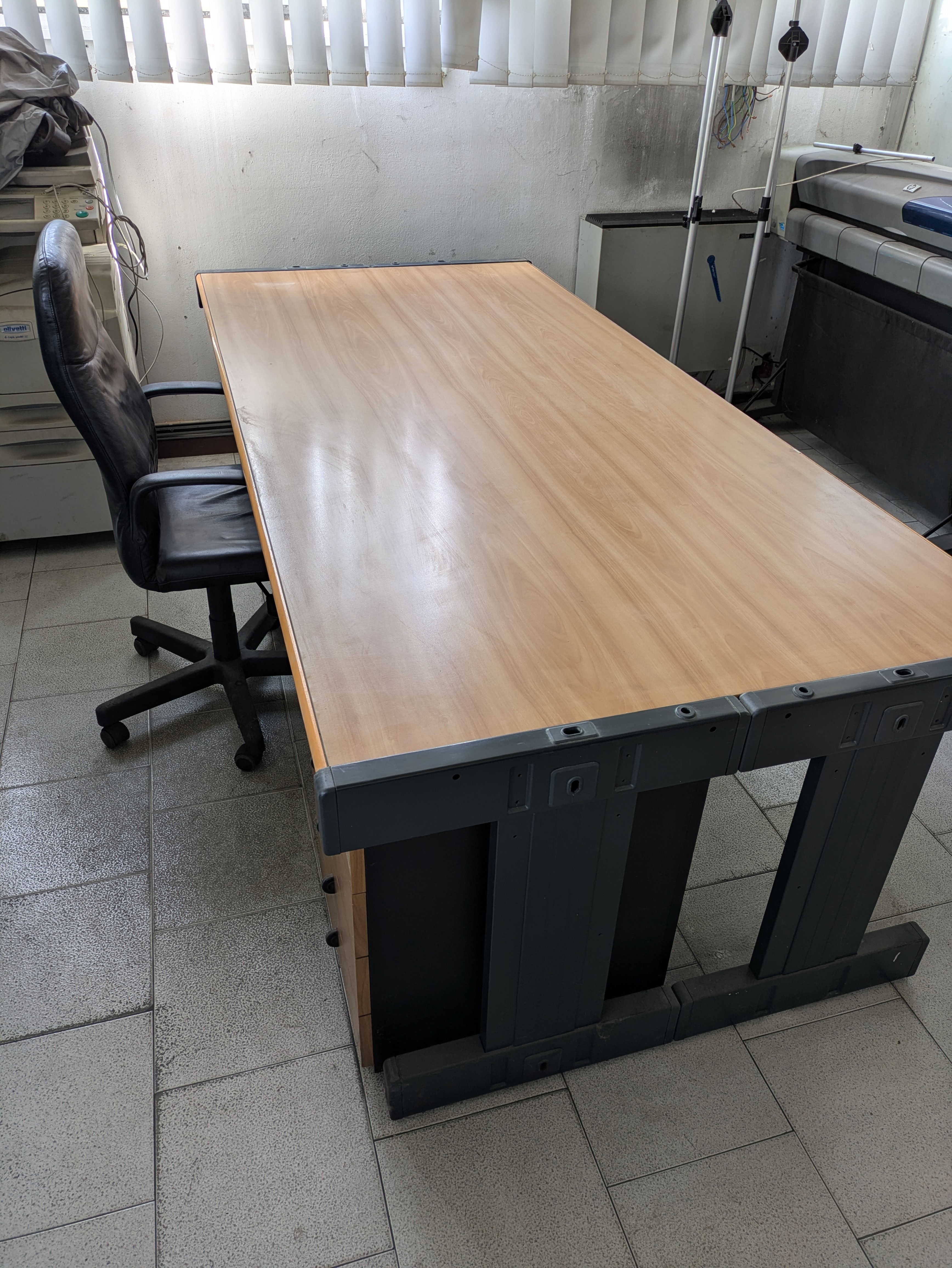 Mobili da ufficio in ferro/ legno - 2/3 uffici in vendita - foto 5