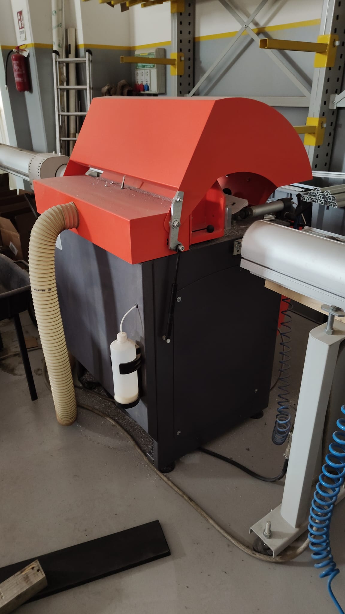 Troncatrice per alluminio MECAL in vendita - foto 4
