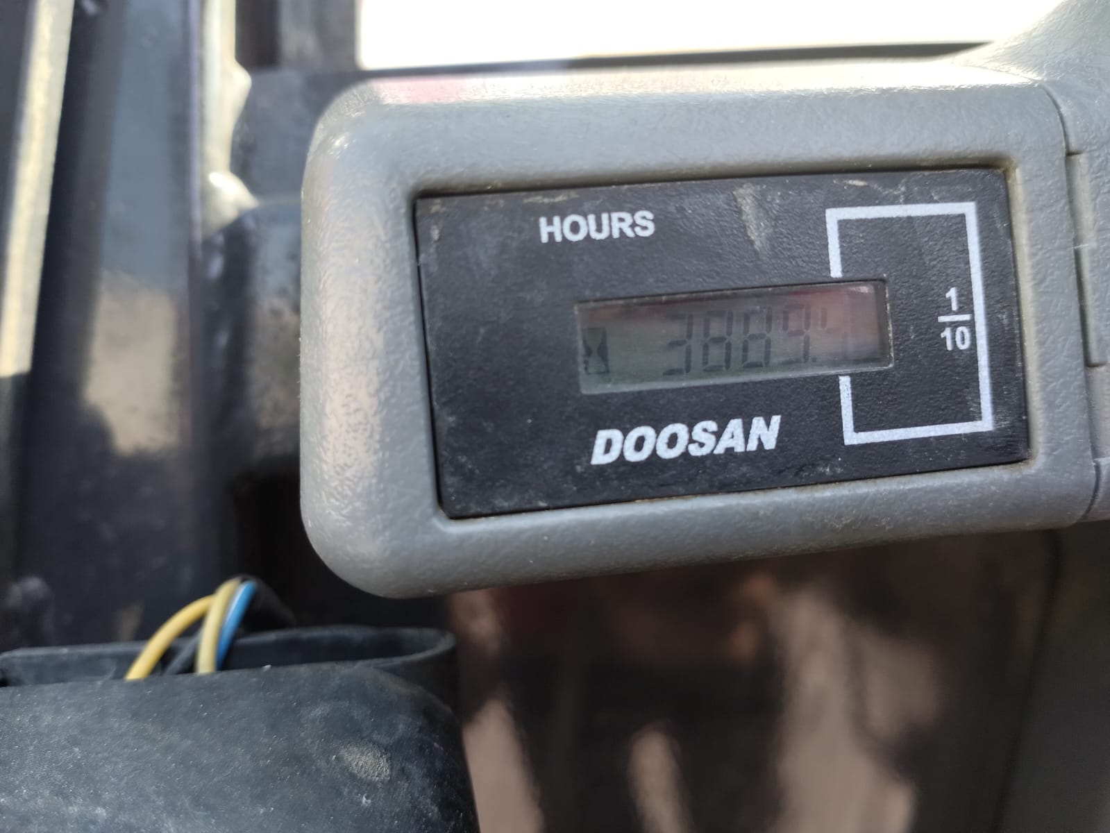 Escavatore cingolato Doosan DX85R-3 in vendita - foto 12