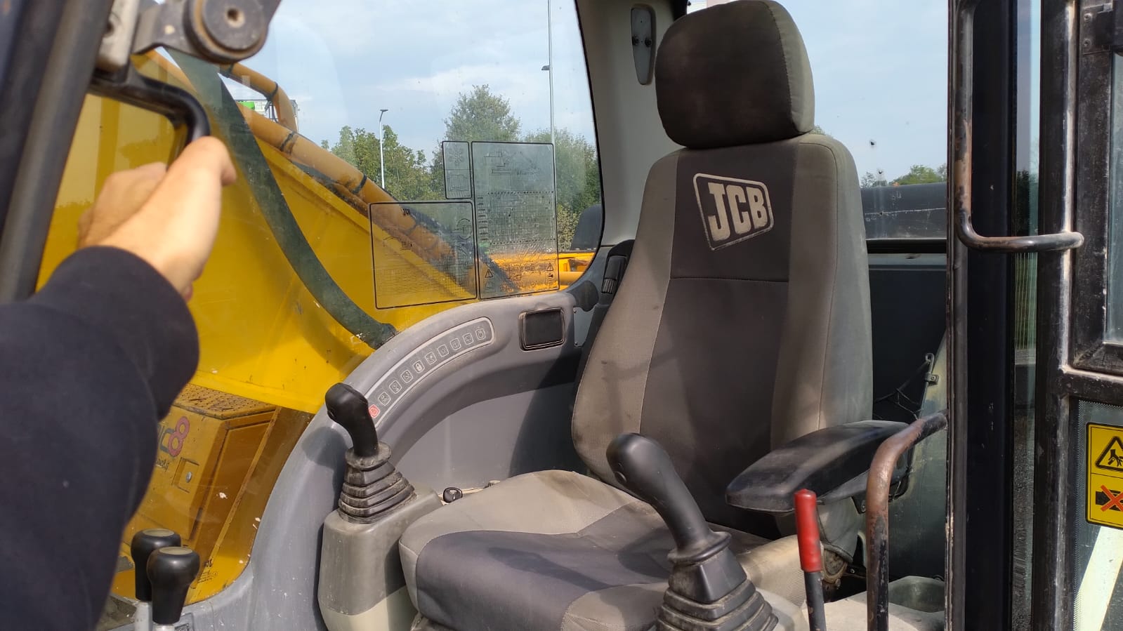 Escavatore cingolato JCB JS330ME in vendita - foto 6