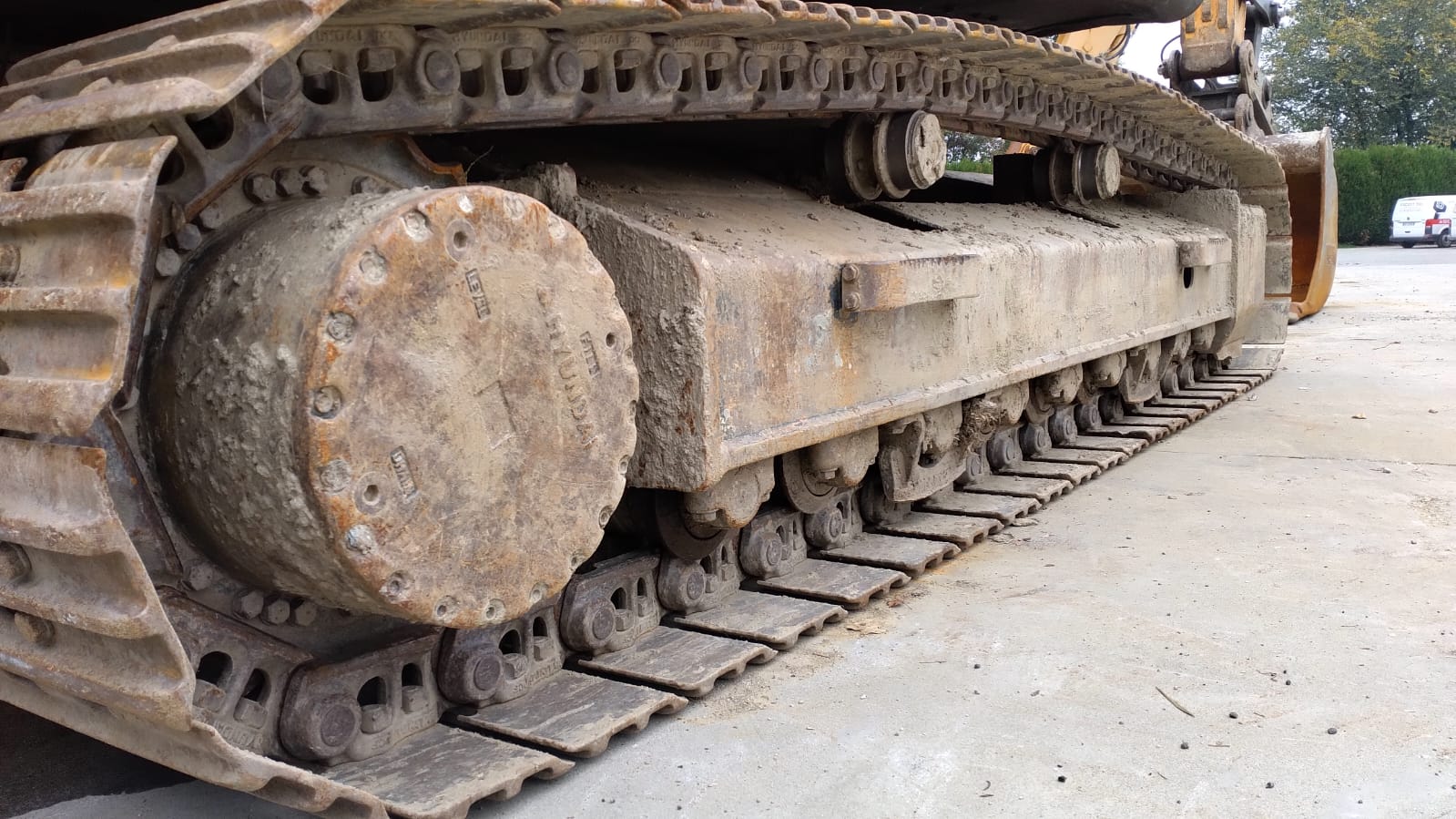 Escavatore cingolato Hyundai - Robex 220NLC-9A in vendita - foto 11