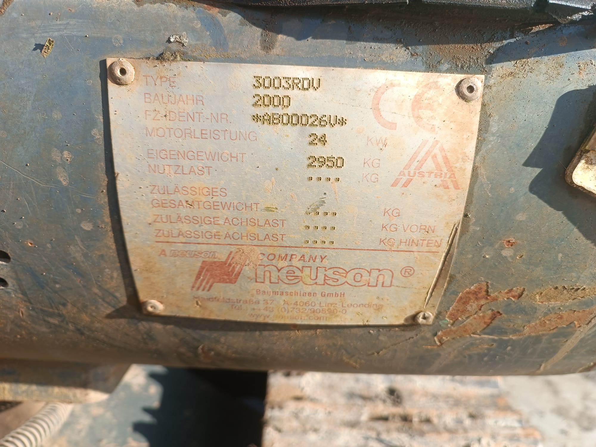 Miniescavatore Neuson 3003 RDV in vendita - foto 15