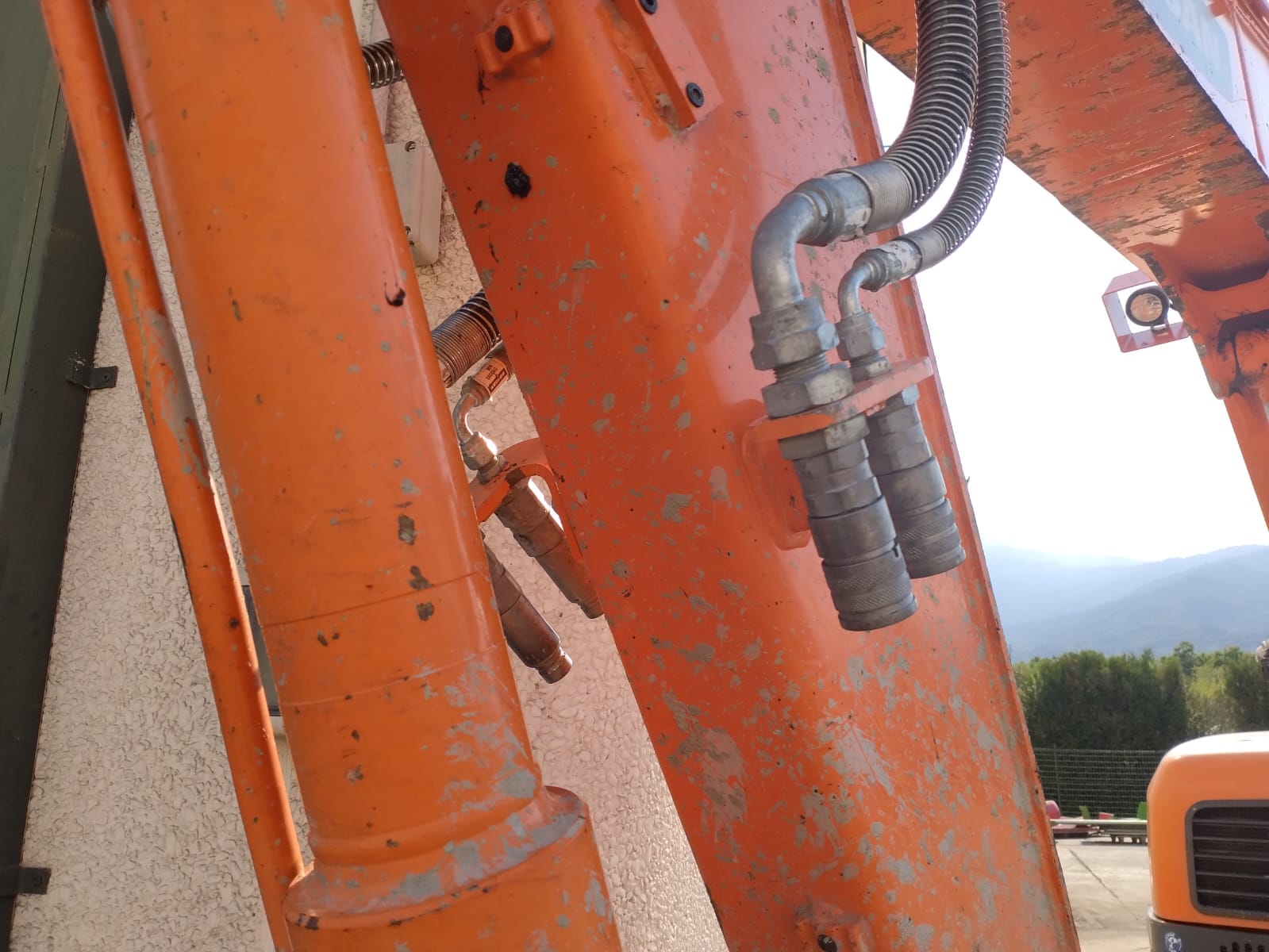 Escavatore cingolato Doosan DX85R-3 in vendita - foto 6