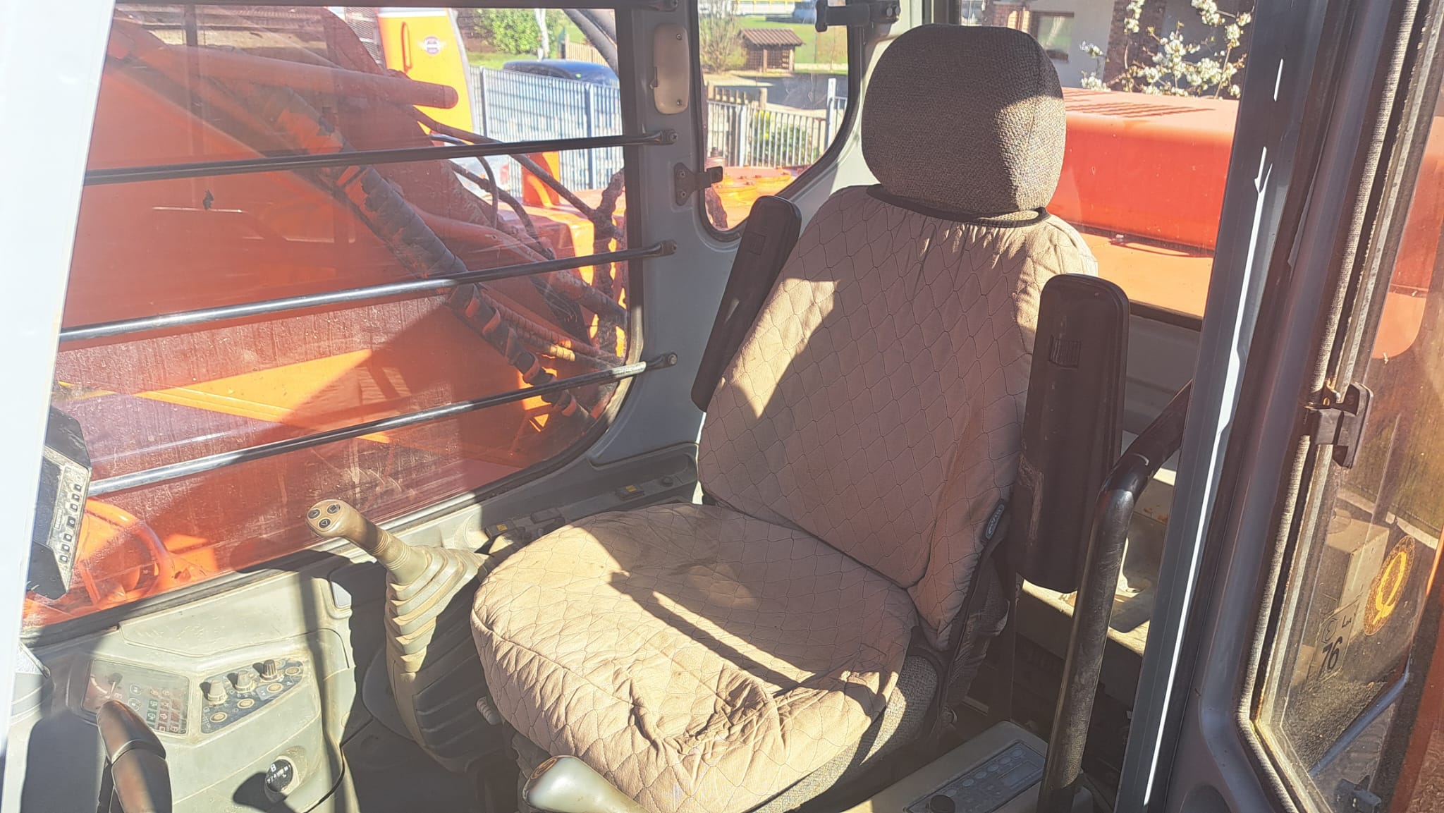 Escavatore cingolato Fiat Hitachi EX215 in vendita - foto 9