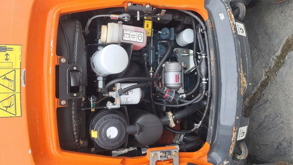 Miniescavatore cingolato Doosan DX17Z in vendita - foto 13