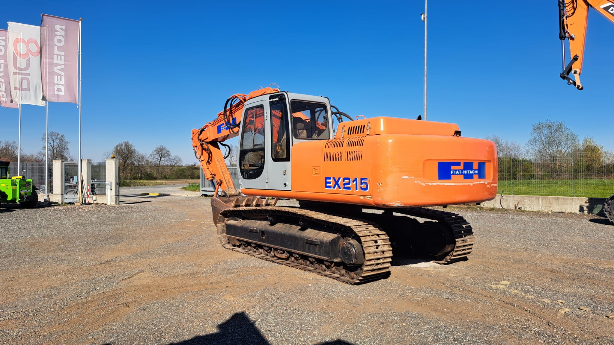 Escavatore cingolato Fiat Hitachi EX215 in vendita - foto 10