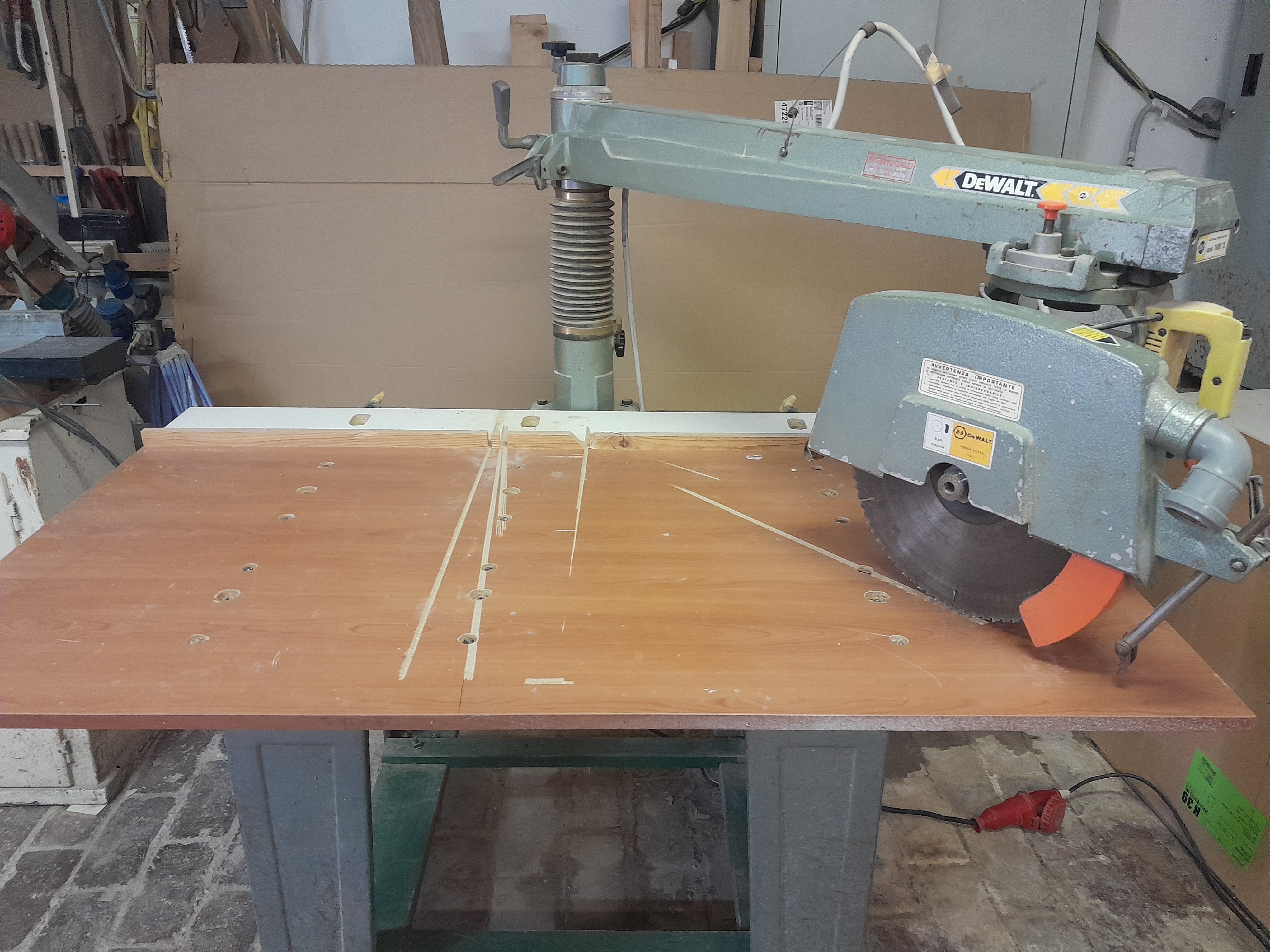 Sega radiale DEWALT mod. 1600 S legno e altri materiali in vendita - foto 5