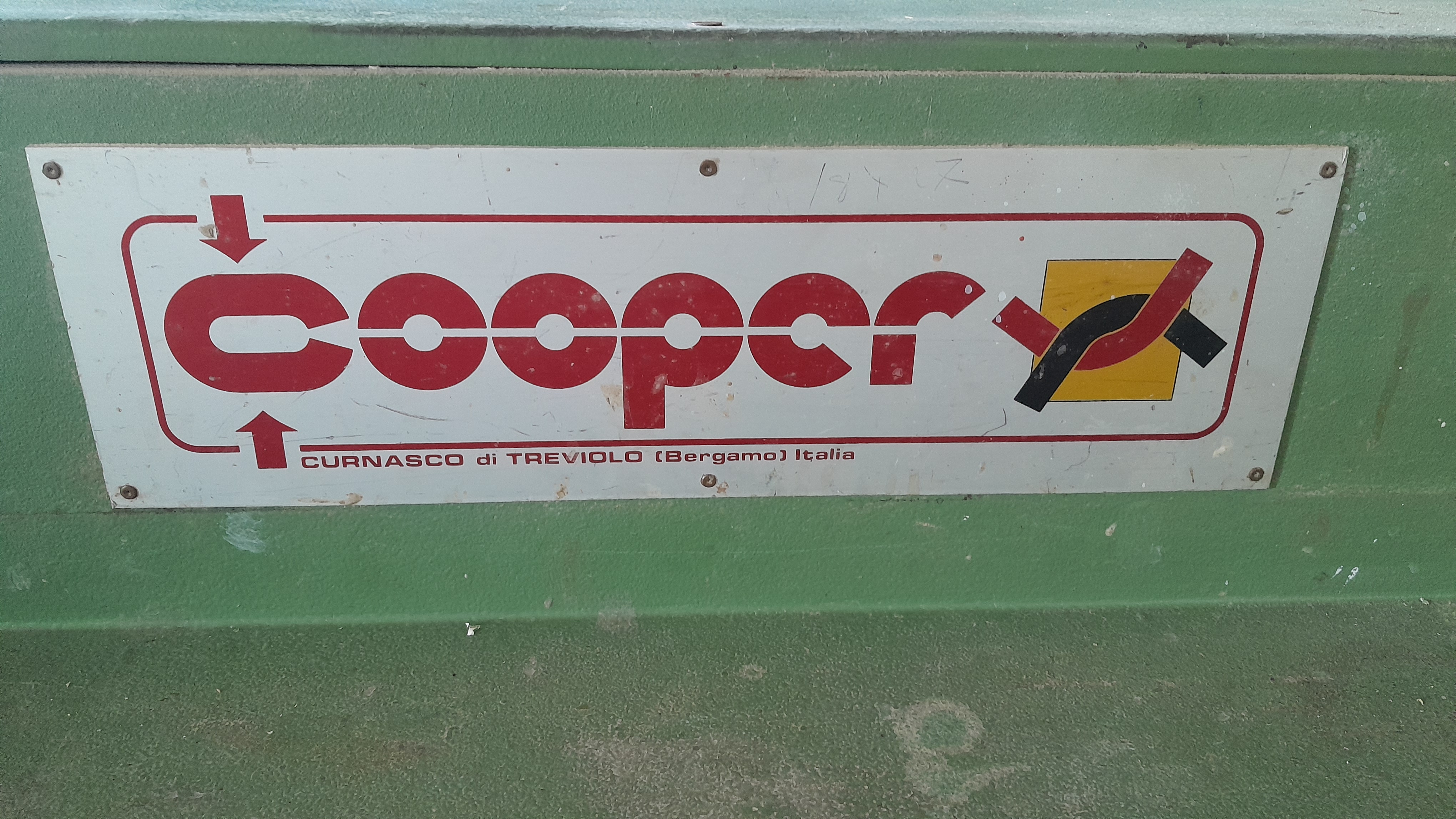 Pressa ad aria per Falegnameria marca COOPER Mod. FT 62 in vendita - foto 8