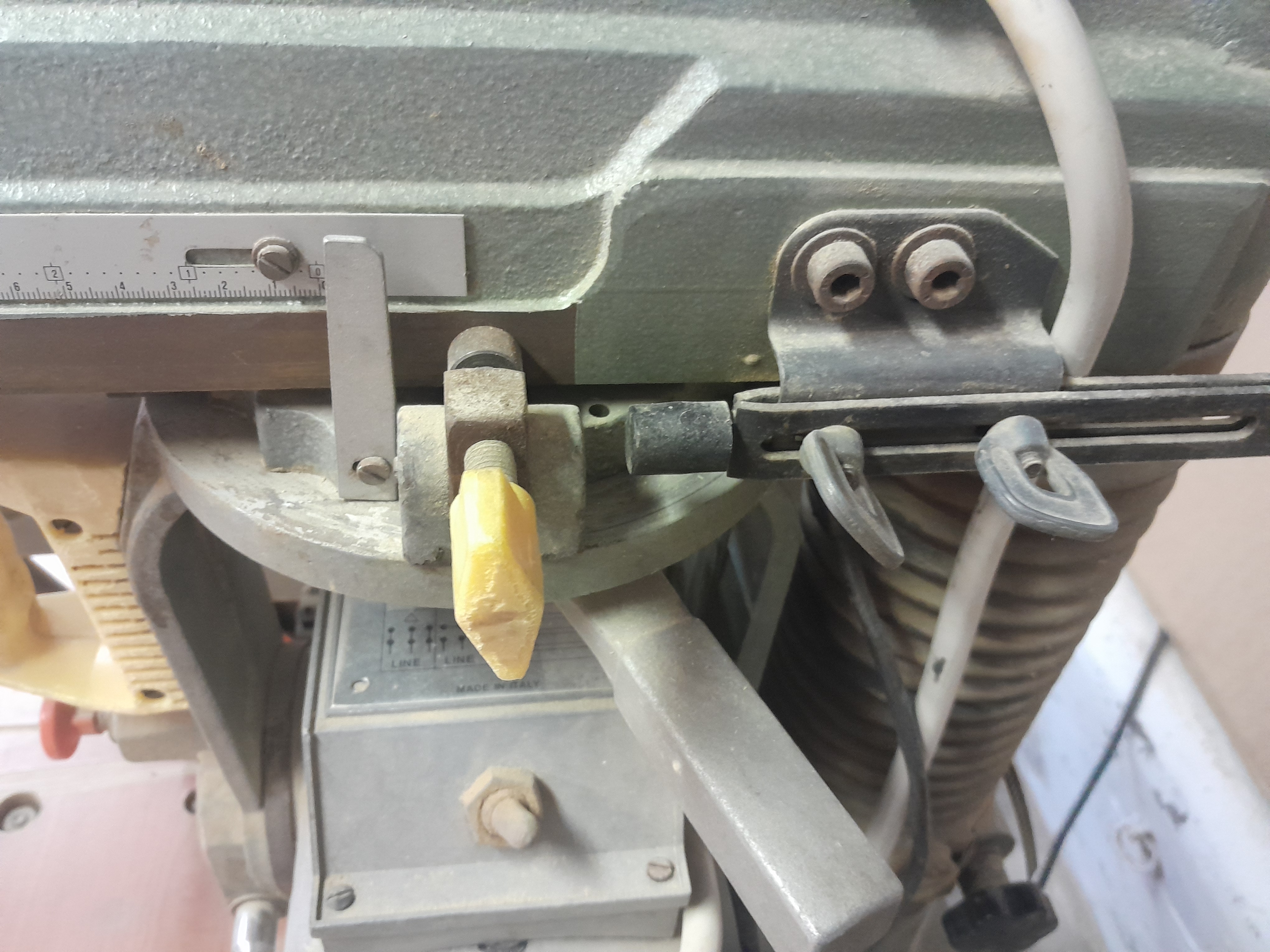 Sega radiale DEWALT mod. 1600 S legno e altri materiali in vendita - foto 13