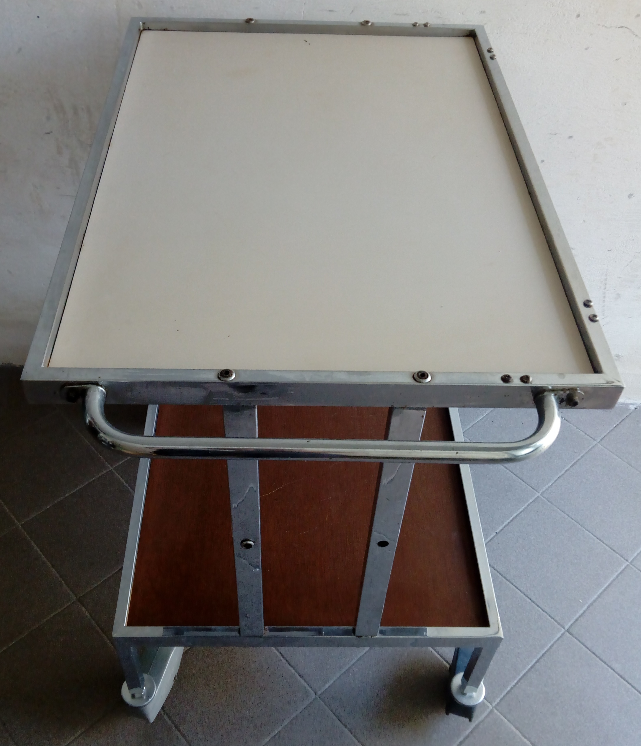 Carrello Portavivande con piano estraibile e Acciaio in vendita - foto 4