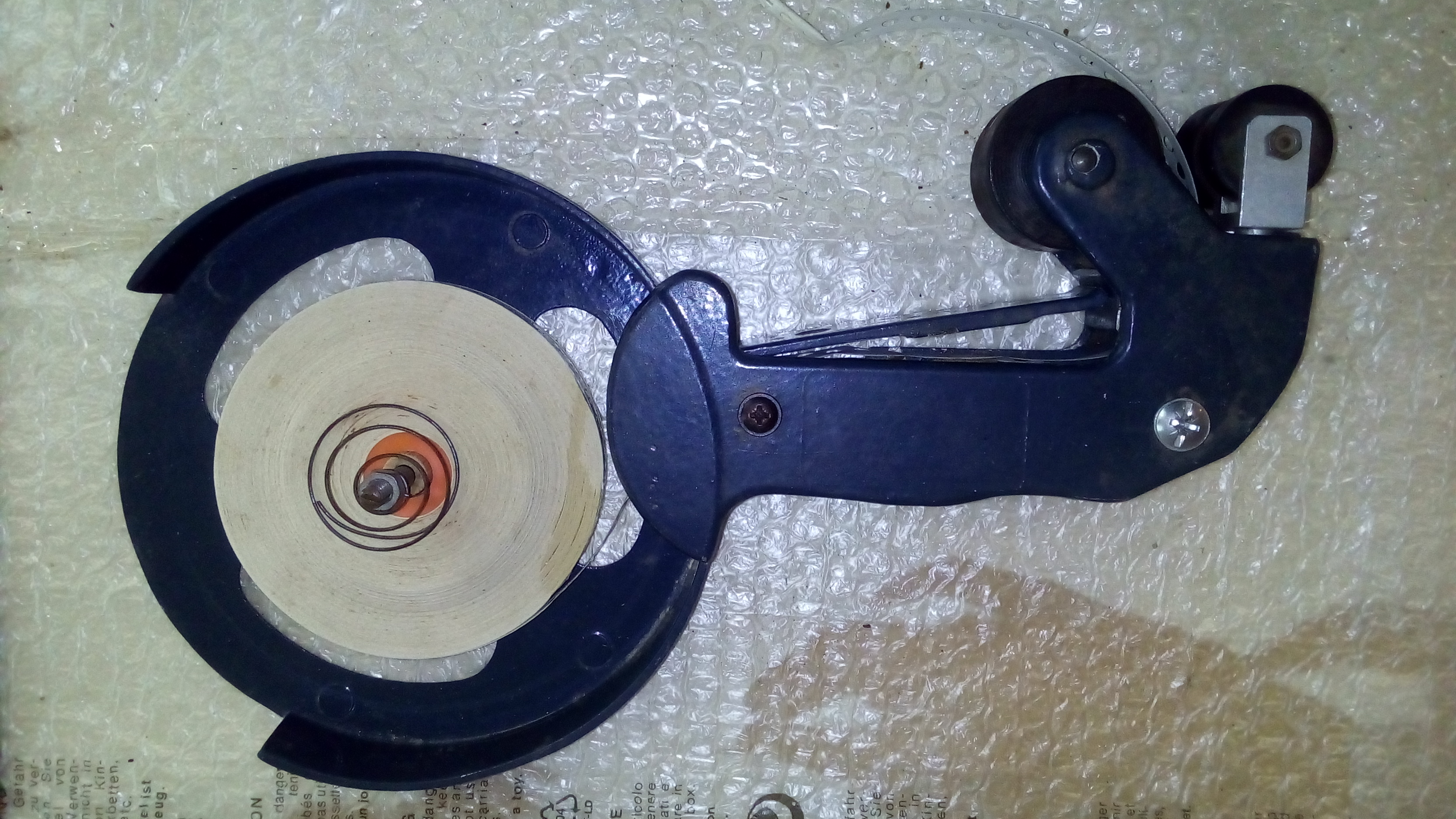 Applicatore manuale di carta gommata per legno in vendita - foto 4