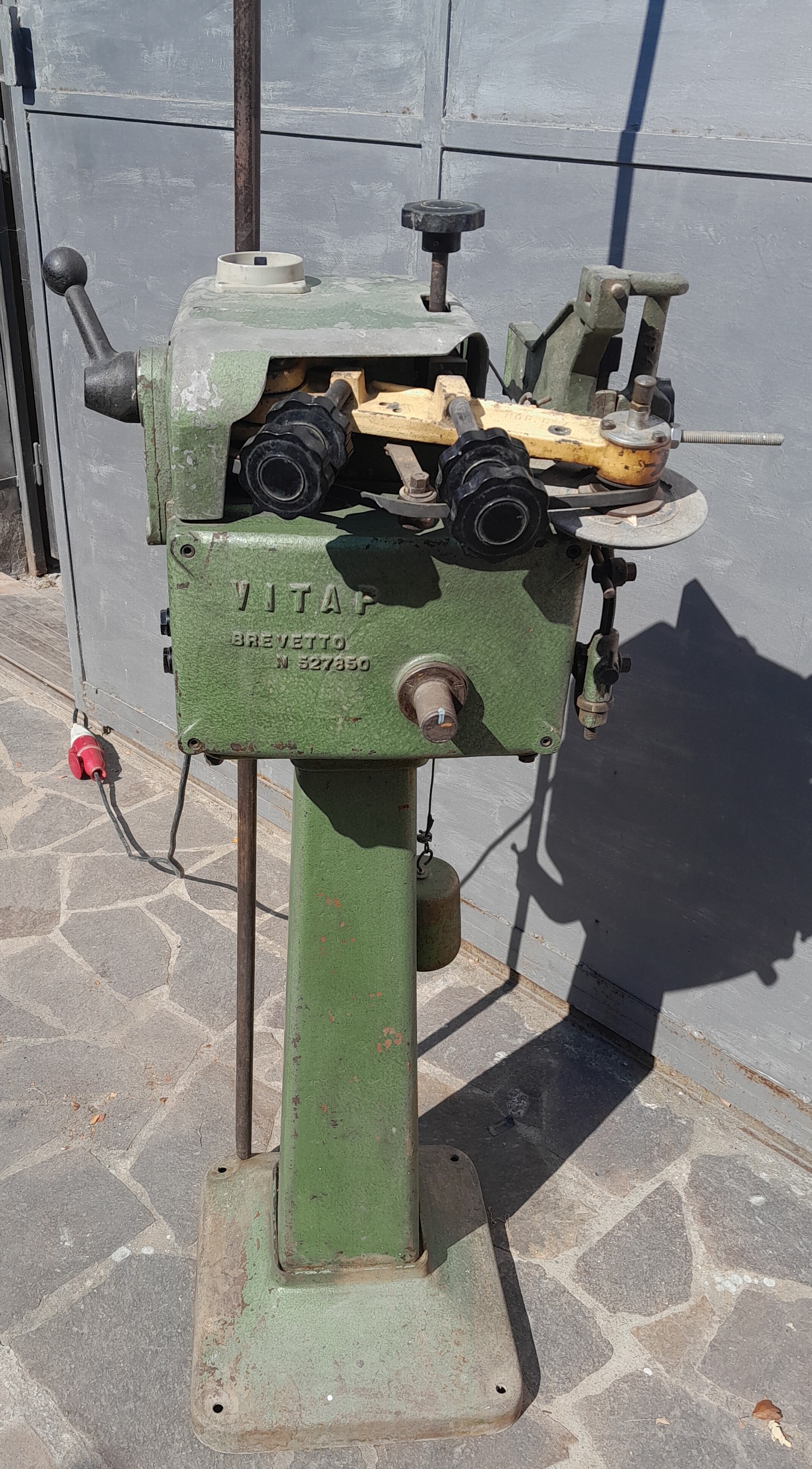 Affilatrice per lame da sega a nastro marca Vitap in vendita - foto 1