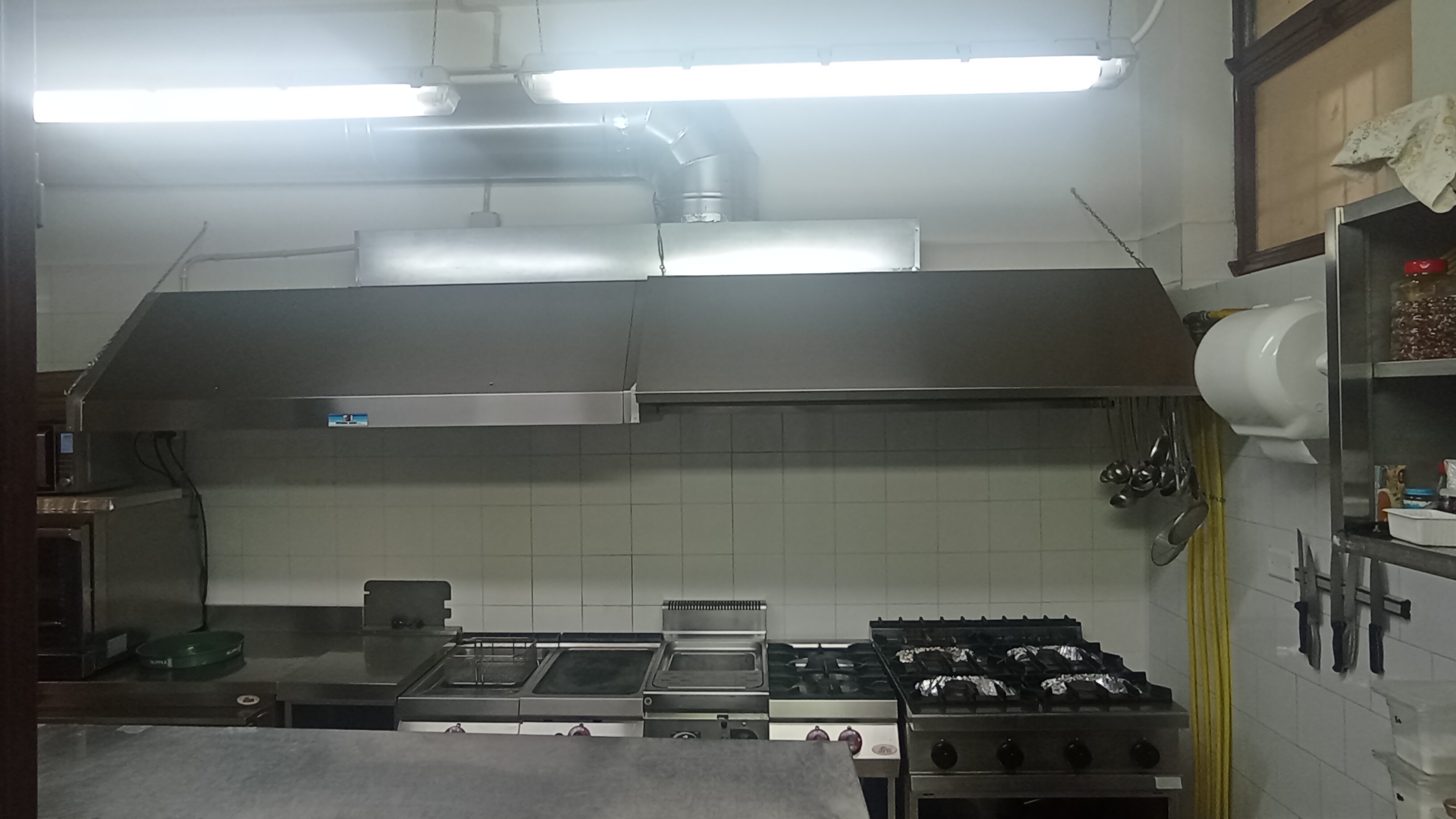 Attrezzature e arredi per ristorante  in vendita - foto 6