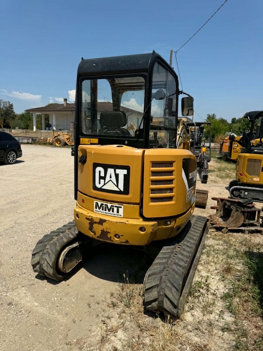 CAT 302.7D in vendita - foto 5