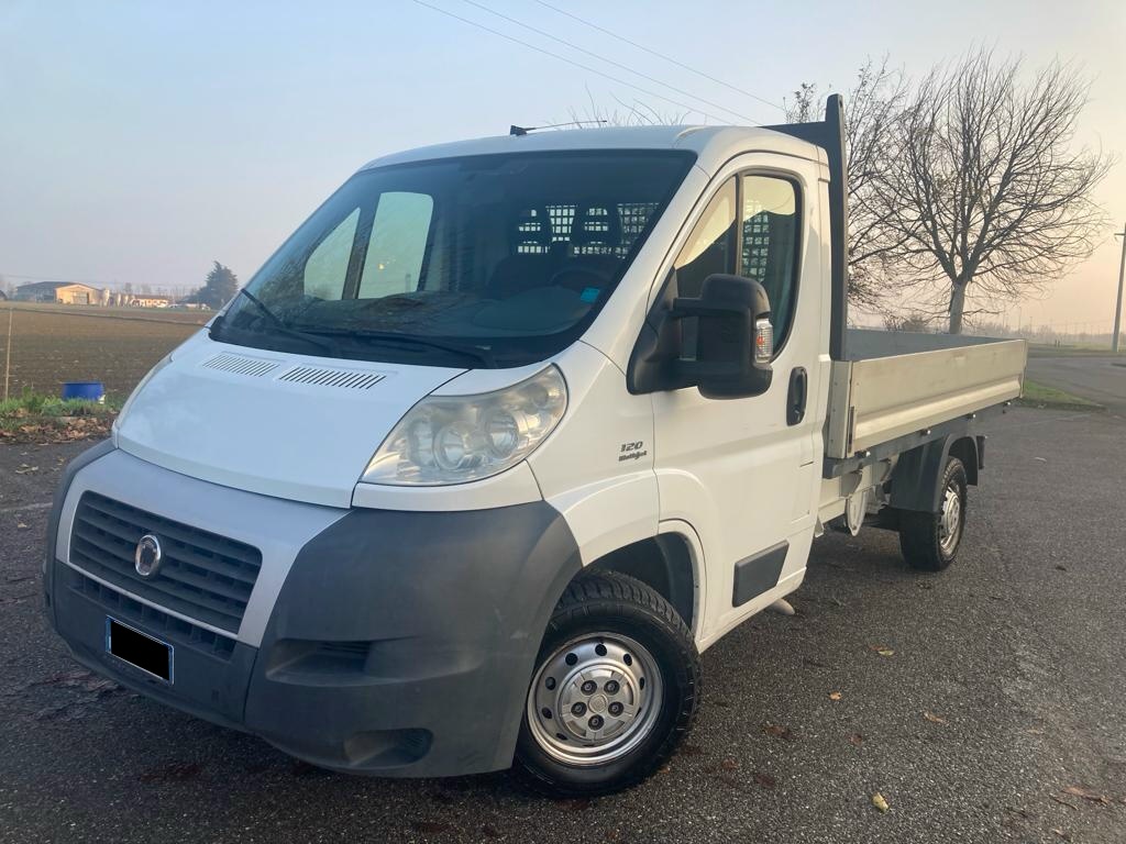 Autocarri in vendita