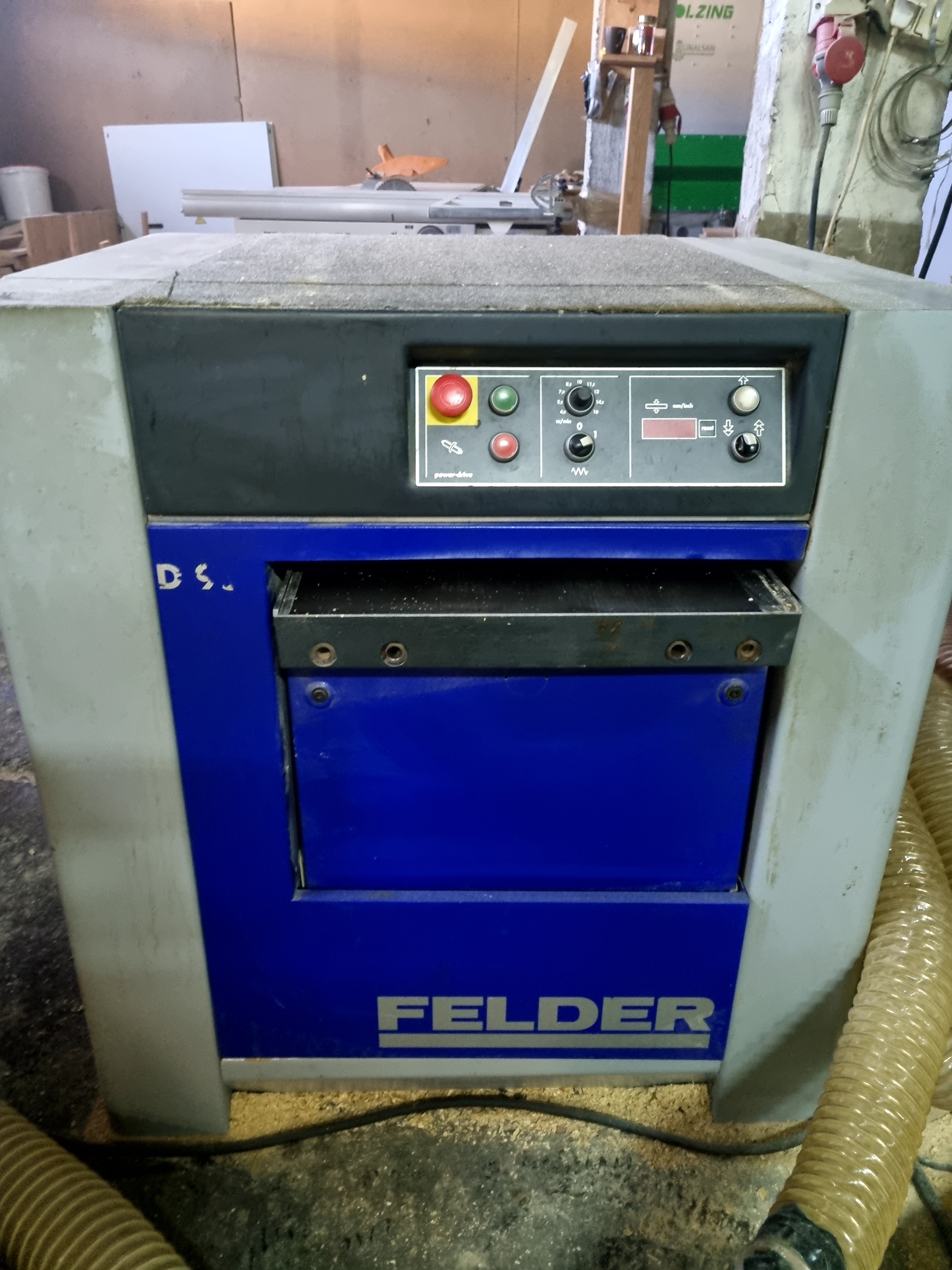 Pialla FELDER D 963 , anno 2016, ottime condizioni in vendita - foto 1