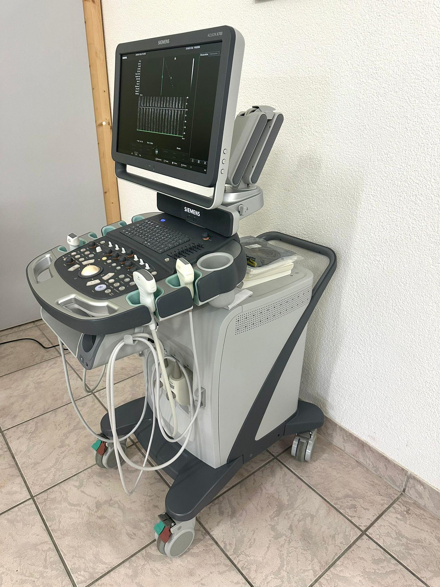 Ultrasuono SIEMENS ACUSON X700 in vendita - foto 2