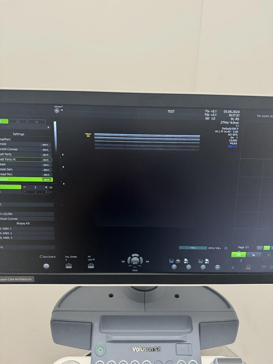 Ecografo GE Voluson S8 in vendita - foto 2