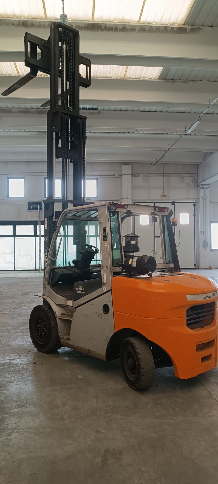 CARRELLO ELEVATORE DIESEL STILL 50 QUINTALI in vendita - foto 4