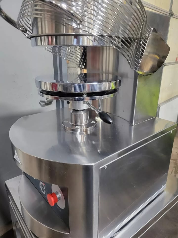 Pressa per pizza Cuppone PZF/30DS in vendita - foto 2