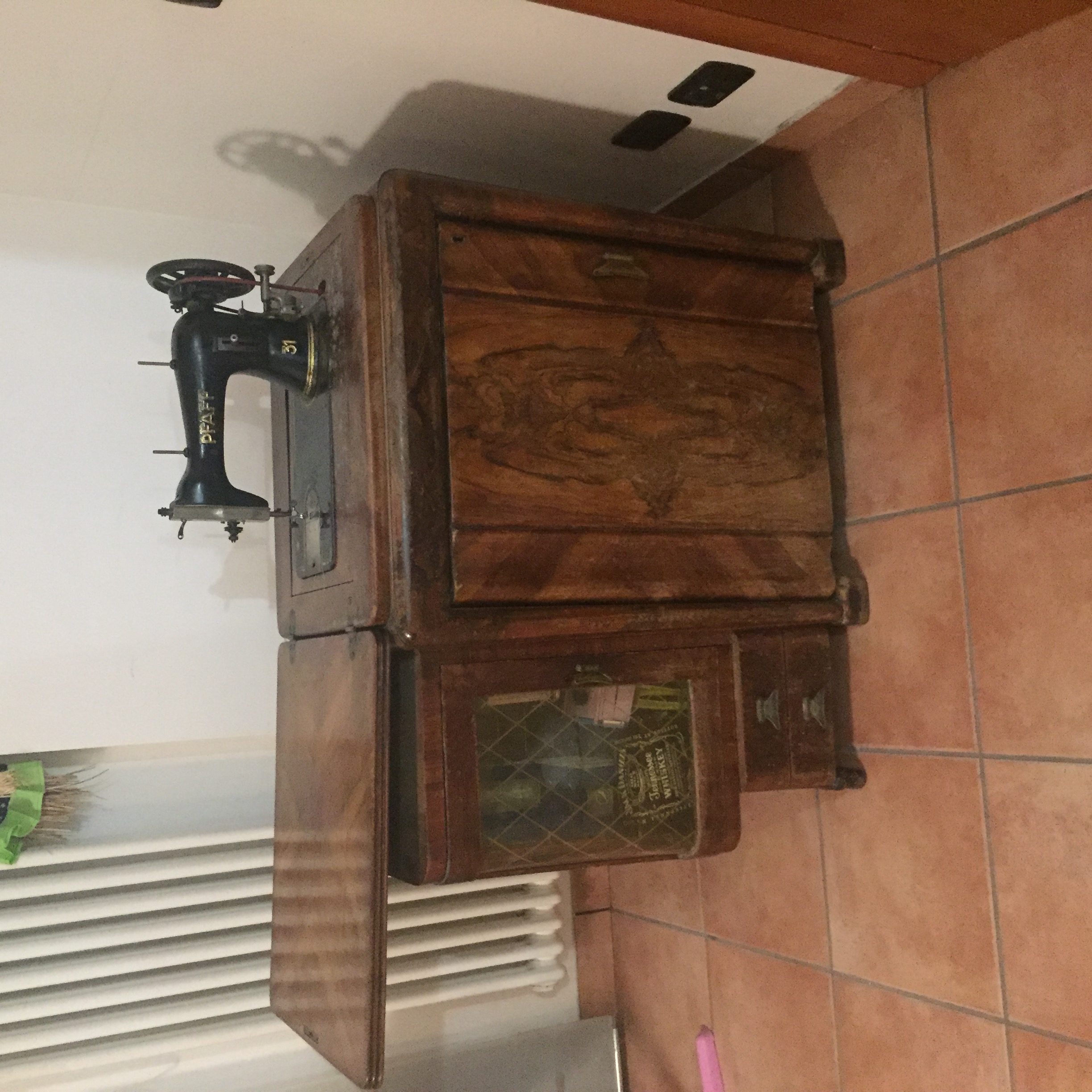 Macchina da cucire PFAFF 31 in vendita - foto 3