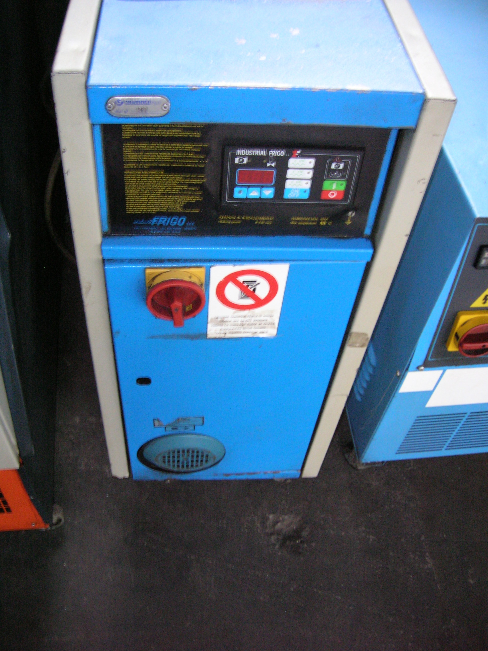 STOCK ATTREZZATURE AUSILIARIE STAMPAGGIO PLASTICA  in vendita - foto 5