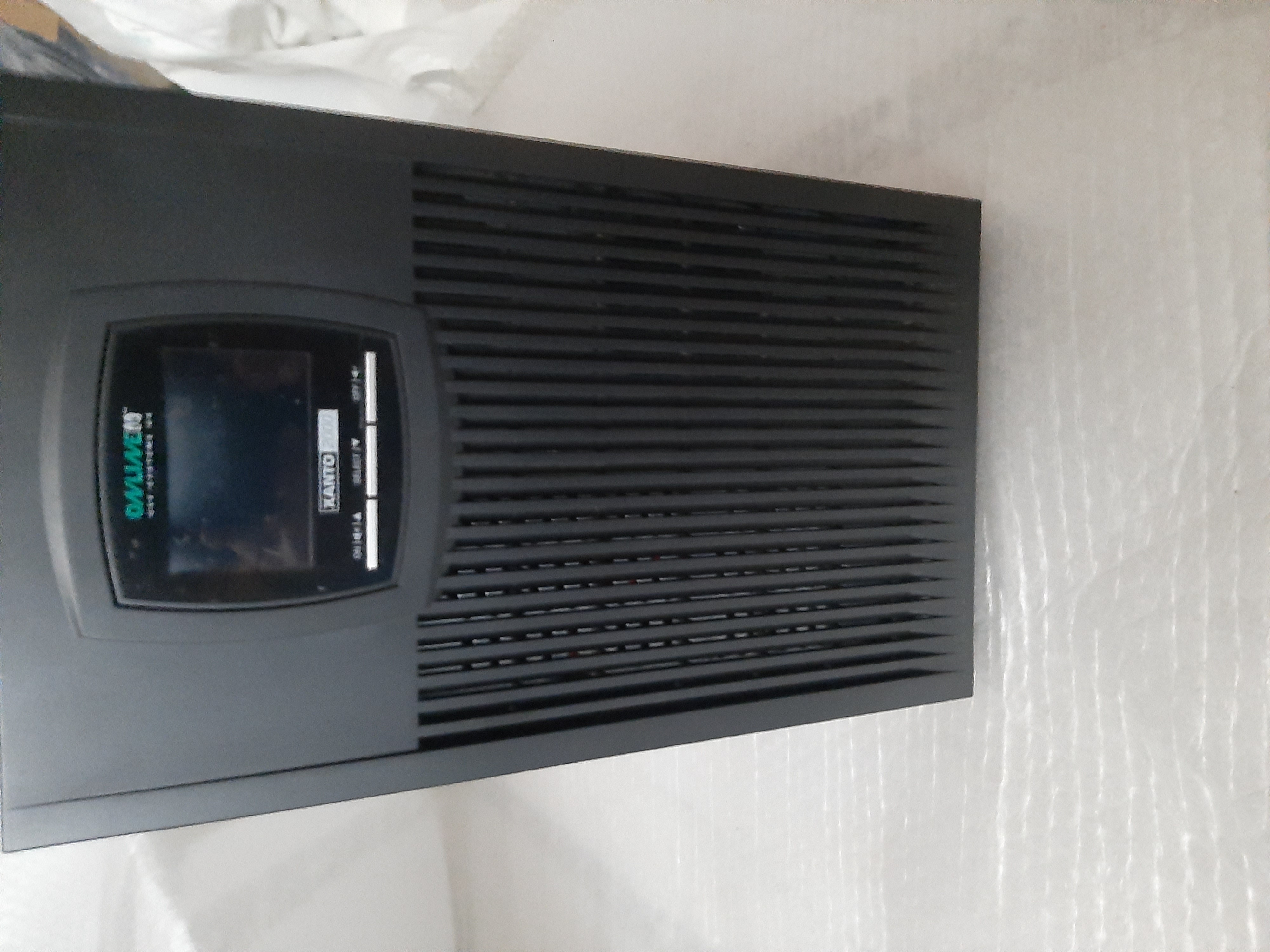 Vendo UPS modello: ONLINE XANTO2000 in vendita - foto 1