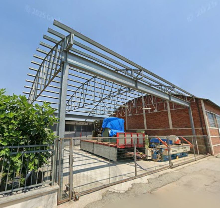 Capannoni artigianali in vendita