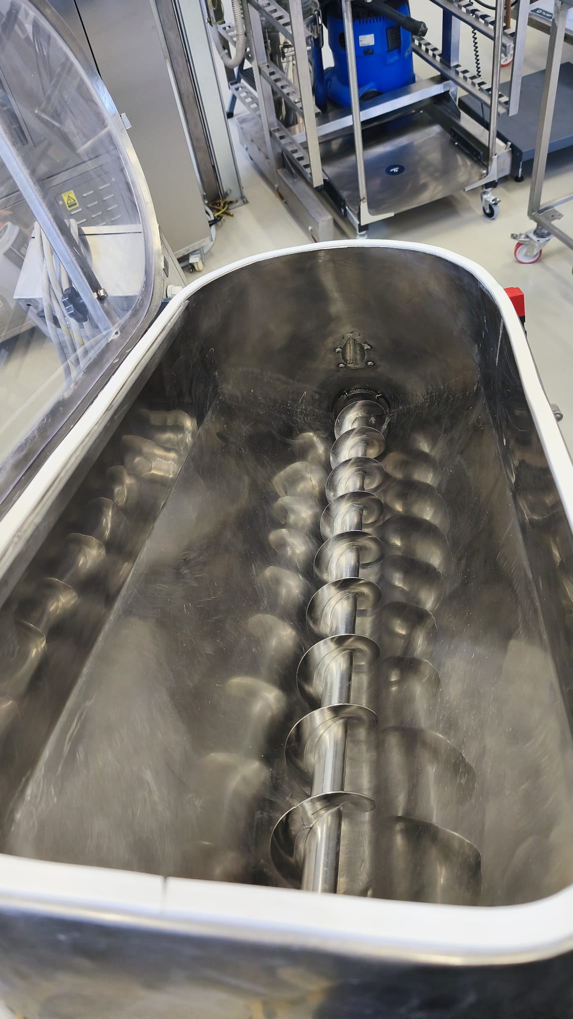 Mixer, mescolatore a coclea per polveri in vendita - foto 2