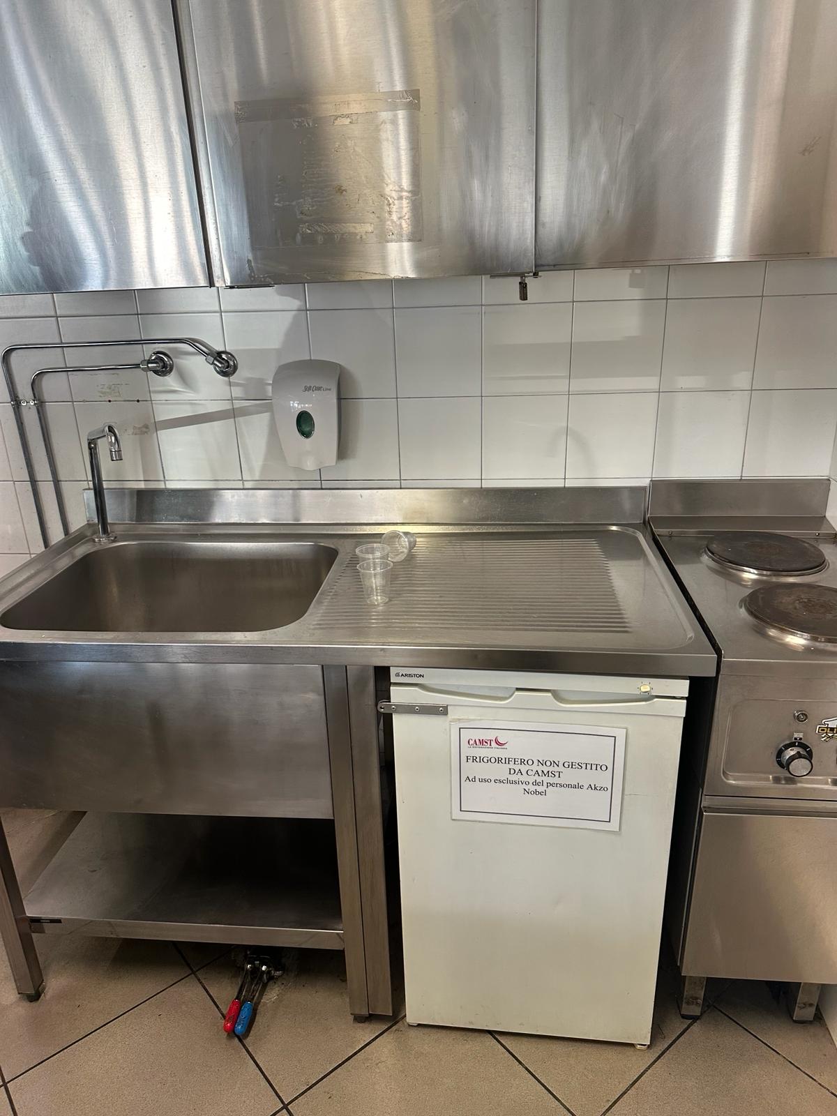 Banco e retrobanco Mensa in acciaio in vendita - foto 7