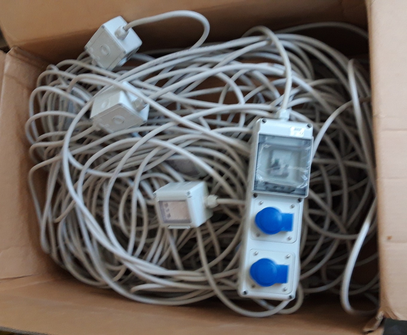 Intero lotto di attrezzatura in vendita - foto 4