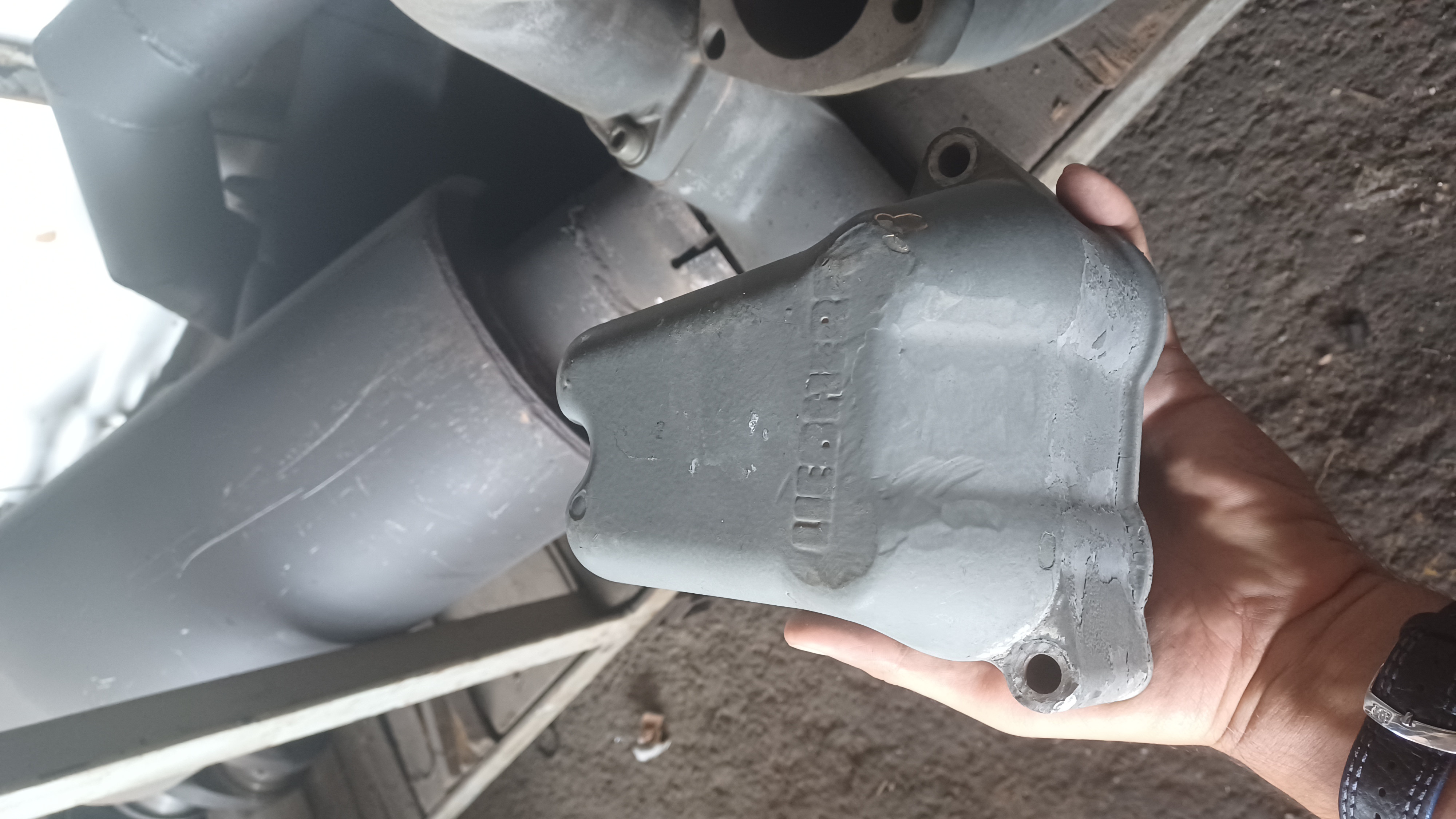 Ricambi nuovi e usati originali LIEBHERR in vendita - foto 7