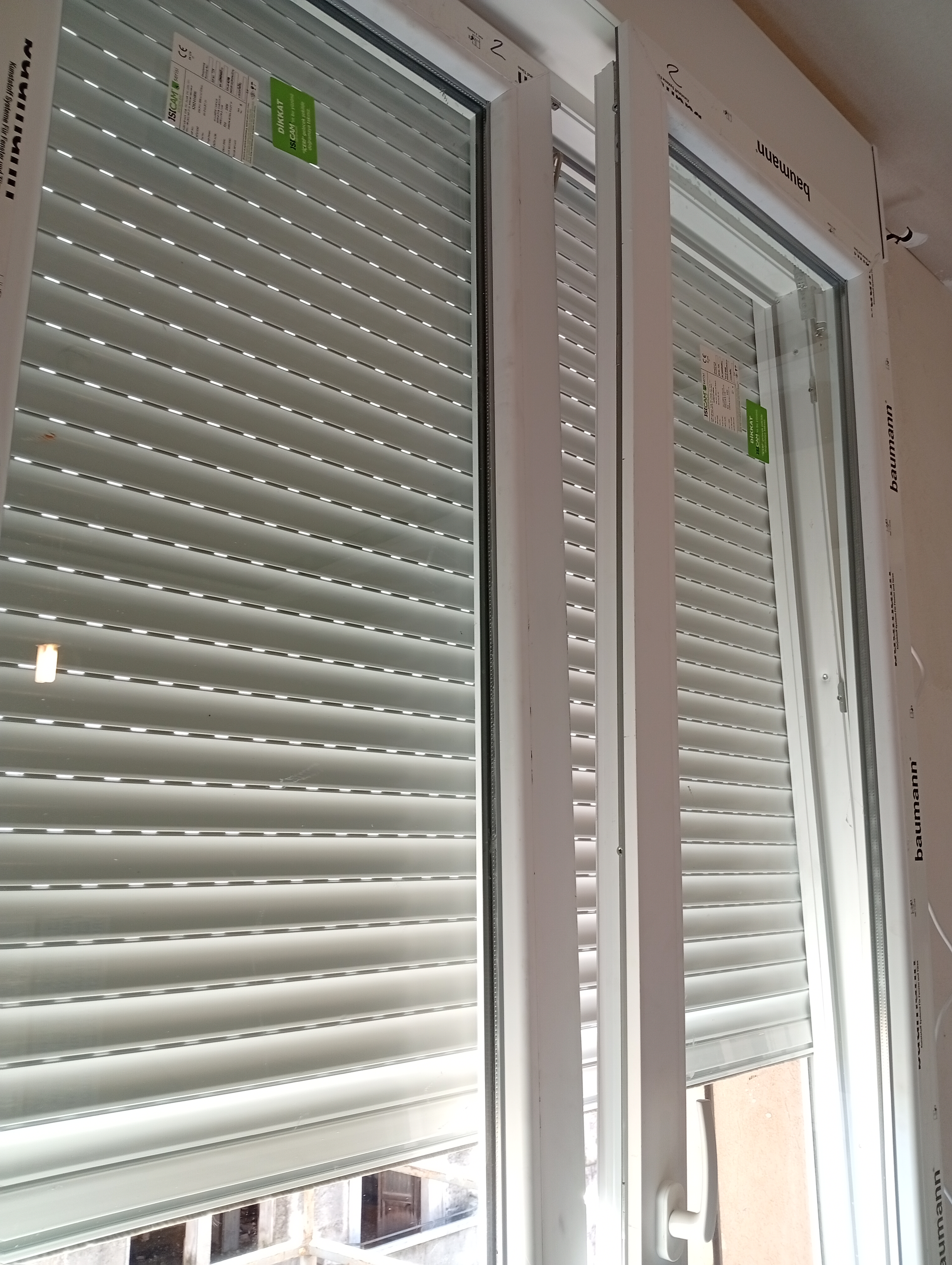 Finestre e portoncini in PVC in vendita - foto 7