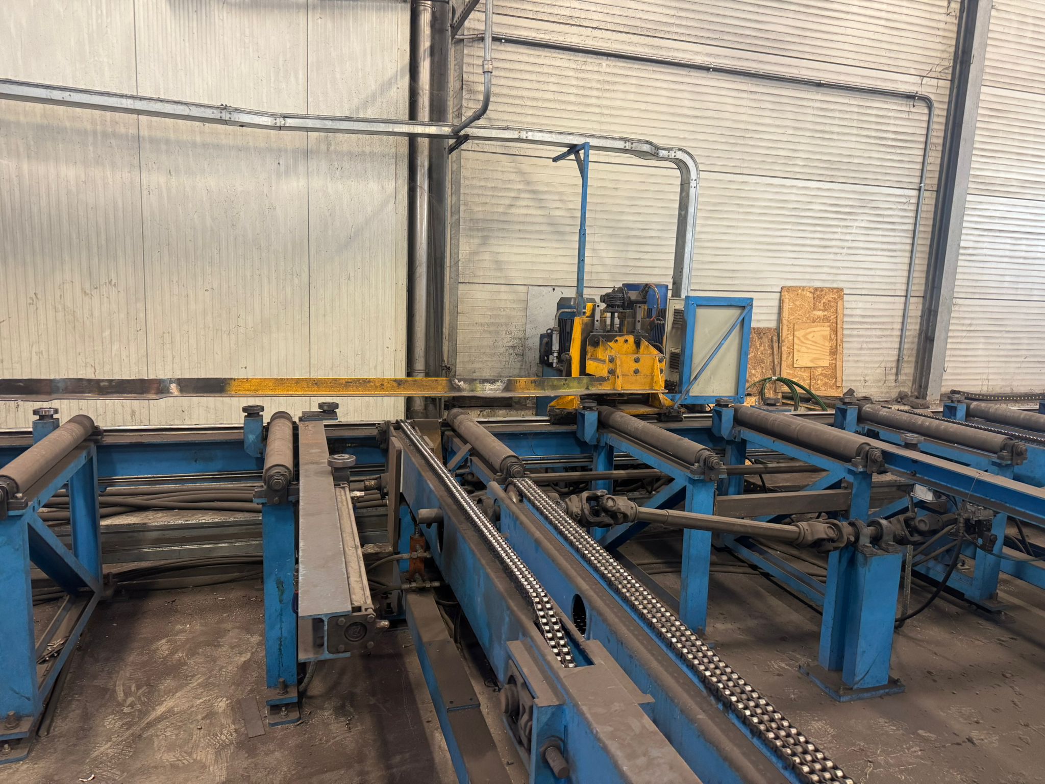 IMPIANTO DI PUNZONATURA TRAVI, UPN, ANGOLARI E PIATTI in vendita - foto 3